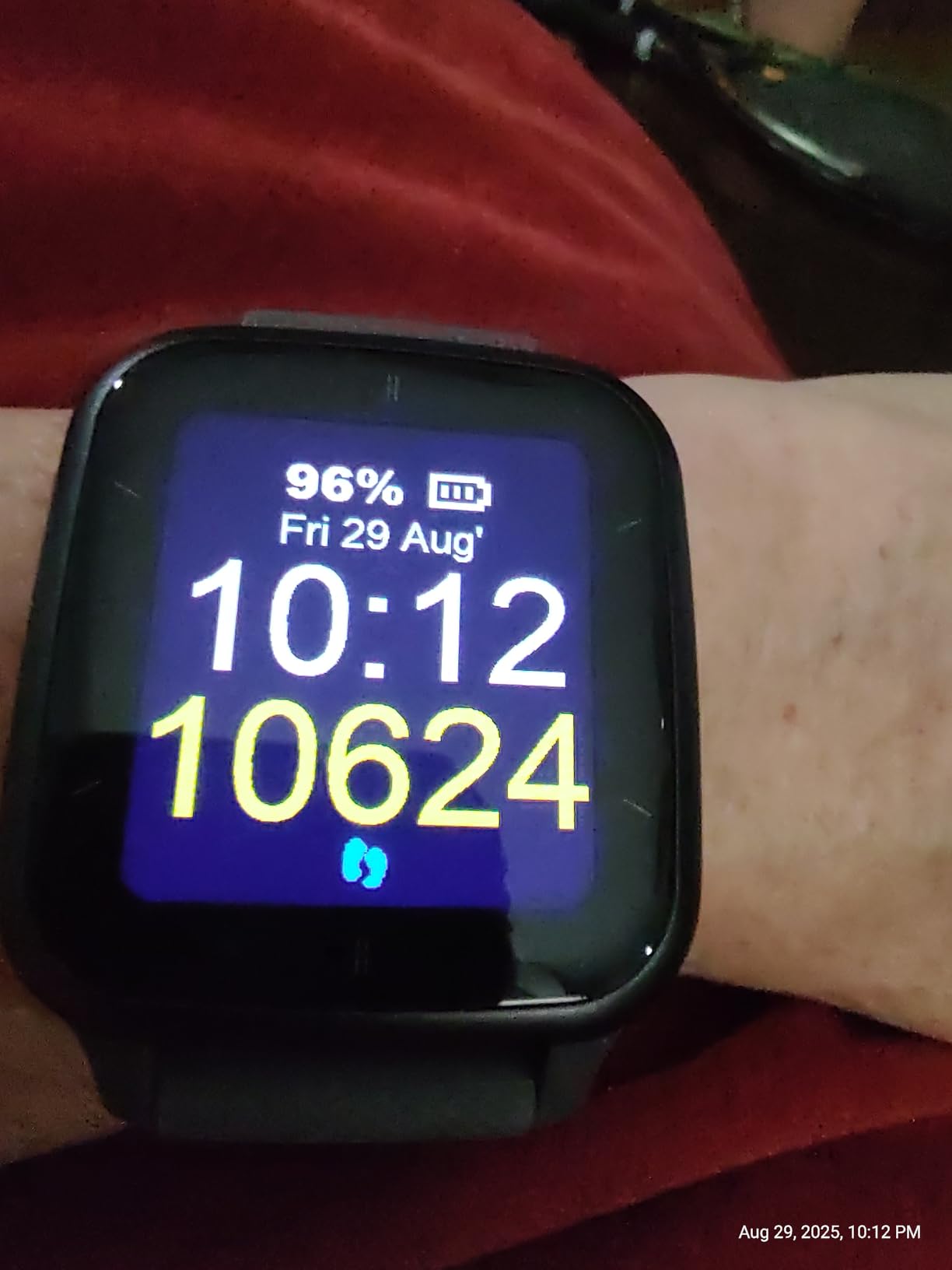 Garmin Venu® Sq 2 GPS Smartwatch, All-Day Health Monitoring, Long-Lasting Battery Life, AMOLED Display, Slate and Shadow Gray - Customer Photo 4
