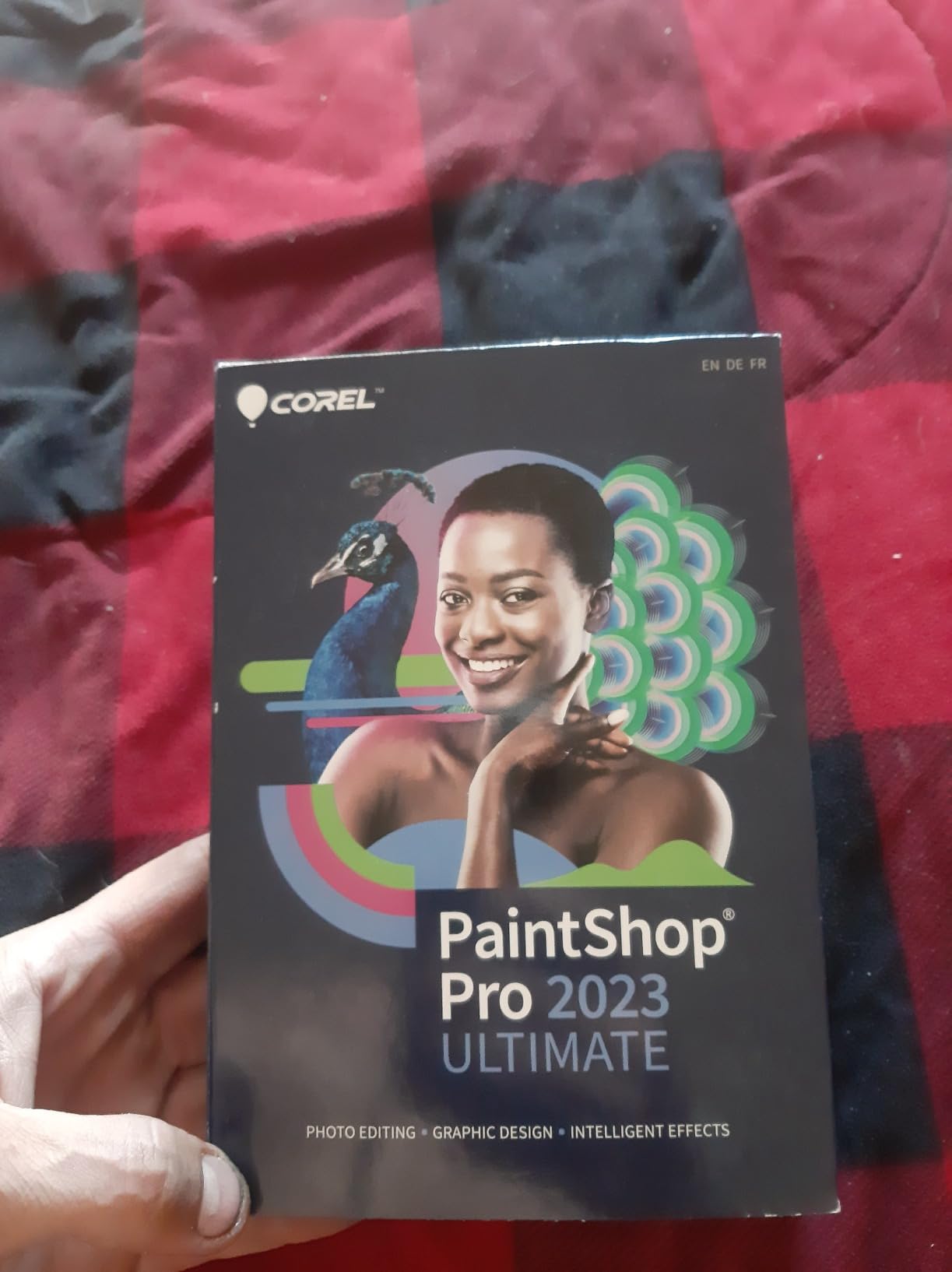 Corel PaintShop Pro 2023 Ultimate | Powerful Photo Editing & Graphic Design Software + Creative Suite | Amazon Exclusive ParticleShop + 5 Brush Starter Pack [PC Download] - Customer Photo 1