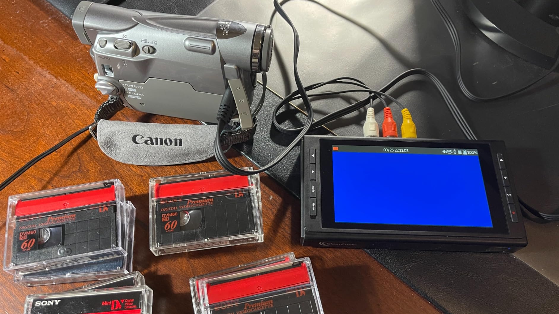 ClearClick Video to Digital Converter 3.0 (Third Generation) - Record Video & Audio from VCR's, VHS, AV, RCA, Hi8, Camcorder, DVD, Turntables, Cassette Tapes [Requires Working VCR/Camcorder & Tapes] - Customer Photo 2