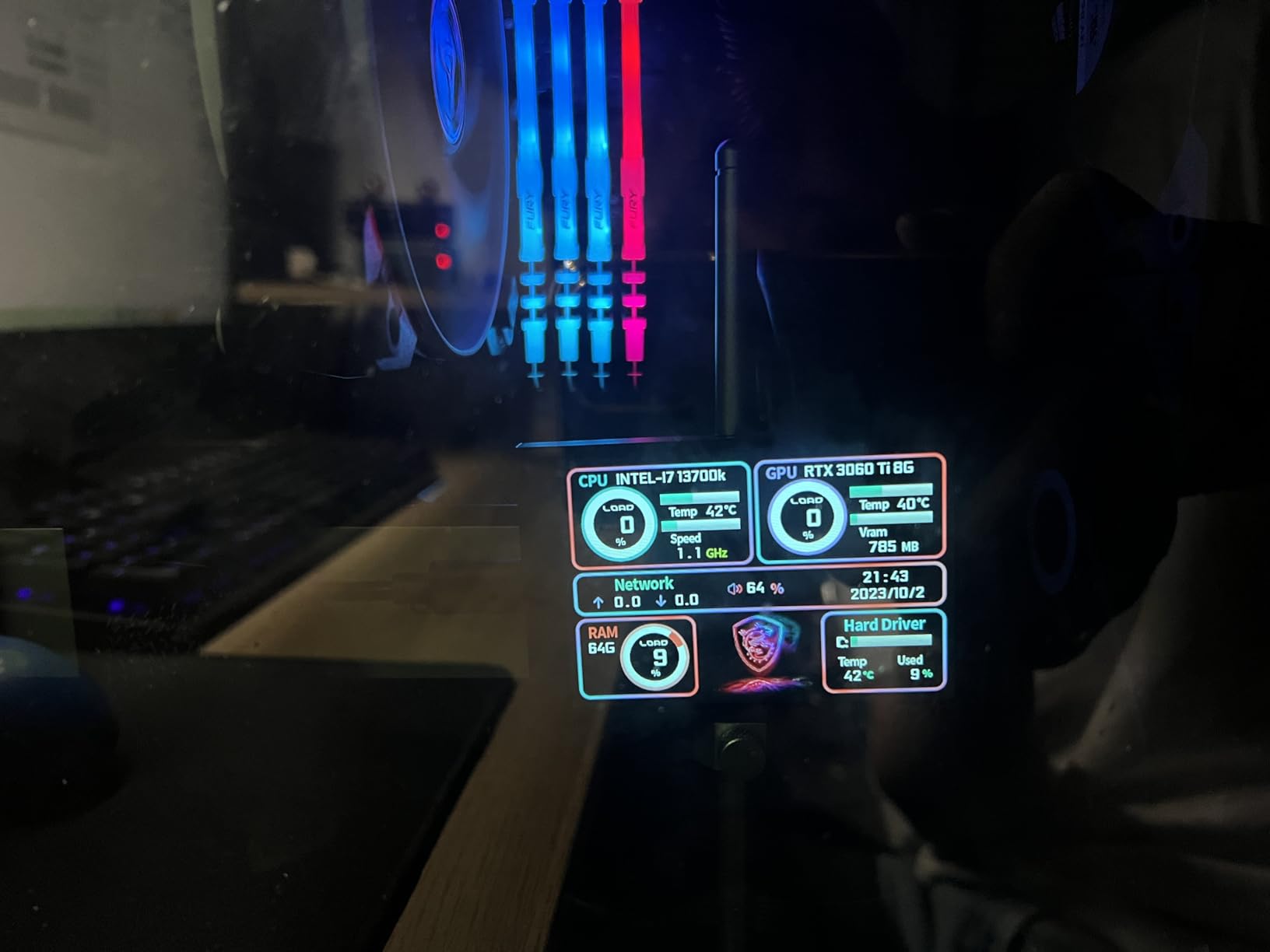 3.5in Computer Temp Monitor, PC Sensor Panel Display, PC CPU HDD Data Monitor Computer Temperature Display for System(3.5inch) Customer Review 3.5in Computer Temp Monitor, PC Sensor Panel Display, PC CPU HDD Data Monitor Computer Temperature Display for System(3.5inch) - Customer Photo 1