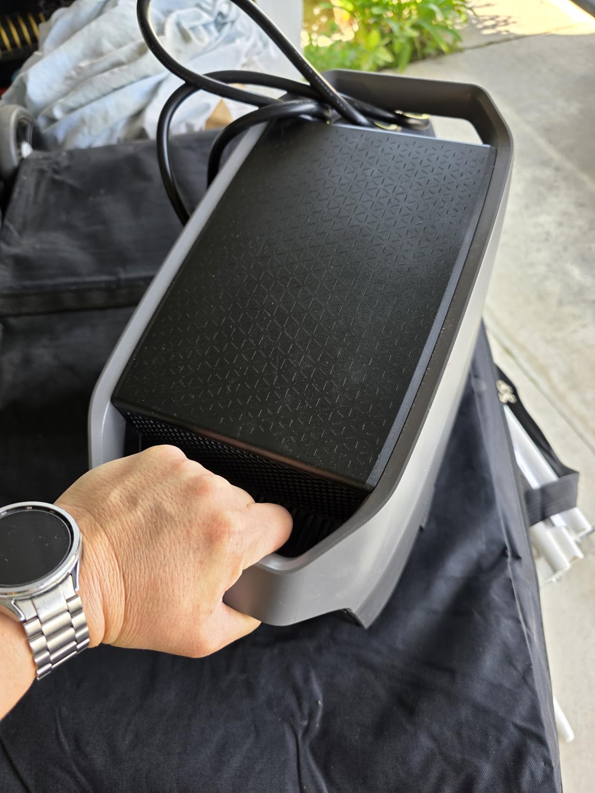 EF ECOFLOW Portable Power Station DELTA 2, 1024Wh LiFePO4 (LFP) Battery, 1800W AC/100W USB-C Output, Solar Generator(Solar Panel Optional) for Home Backup Power, Camping & RVs - Customer Photo 1