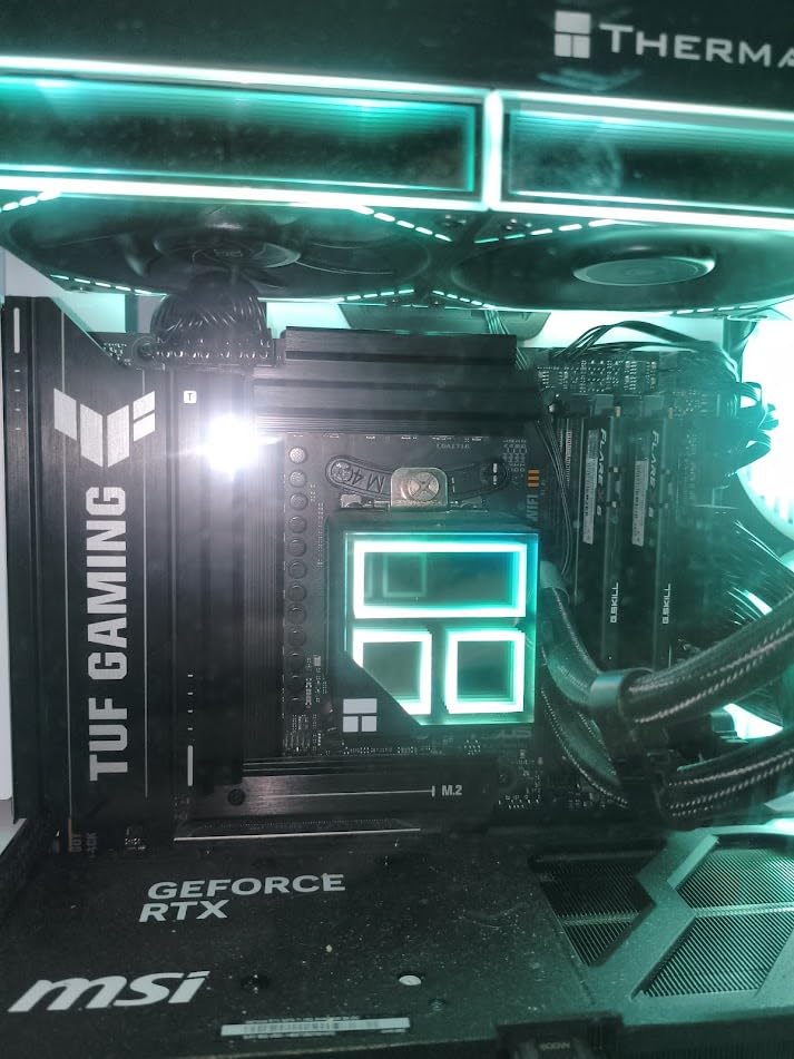 AMD Ryzen 7 7700X 8-Core, 16-Thread Unlocked Desktop Processor - Customer Photo 4