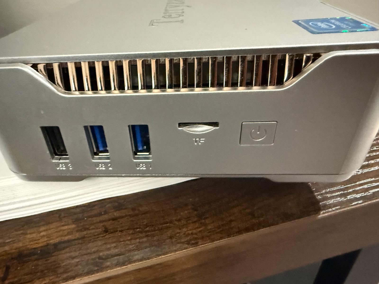 KAMRUI Pinova P2 Mini PC 16GB RAM 512GB SSD, AMD Ryzen 4300U(Beats 3500U/3550H/N150/N95,Up to 3.7 GHz) Mini Computers,Triple 4K Display/HDMI+DP+Type-C/WiFi/BT customer photo 2