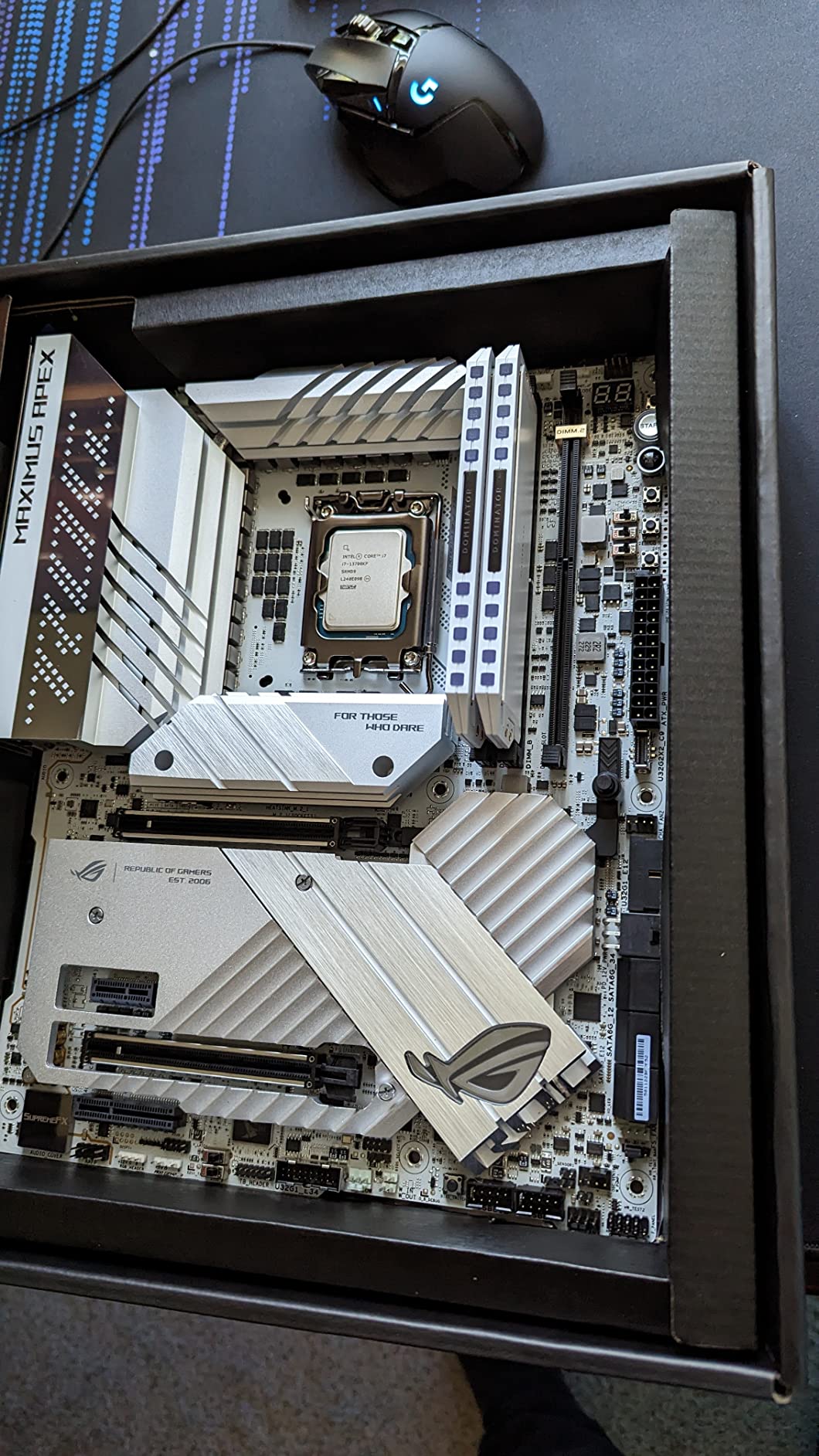 Intel Core i7-13700KF Gaming Desktop Processor 16 cores (8 P-cores + 8 E-cores) - Unlocked - Customer Photo 2