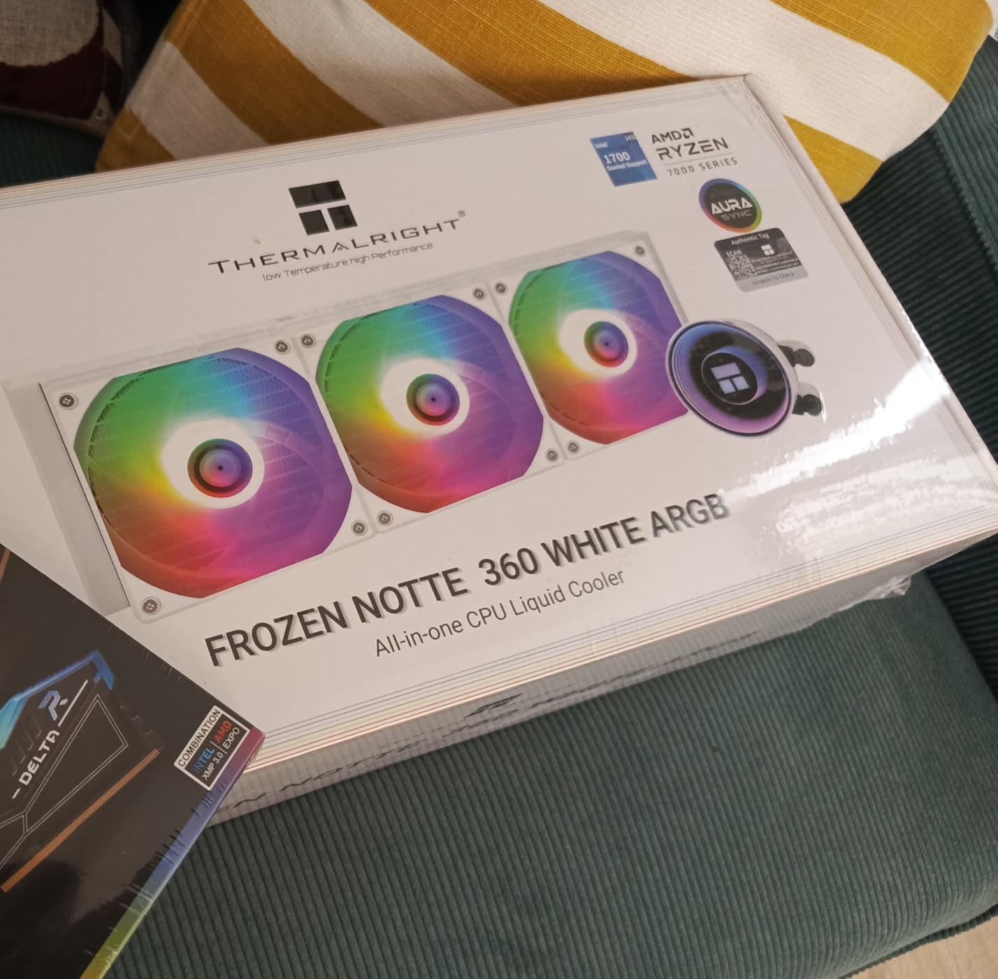 Thermalright Frozen Notte 360 White ARGB V2 Water Cooling CPU Cooler, 360 Specification CPU Liquid Cooler,3 PWM Fans, for AM4/AM5,Intel lga1700/1851/115x/2011 - Customer Photo 3