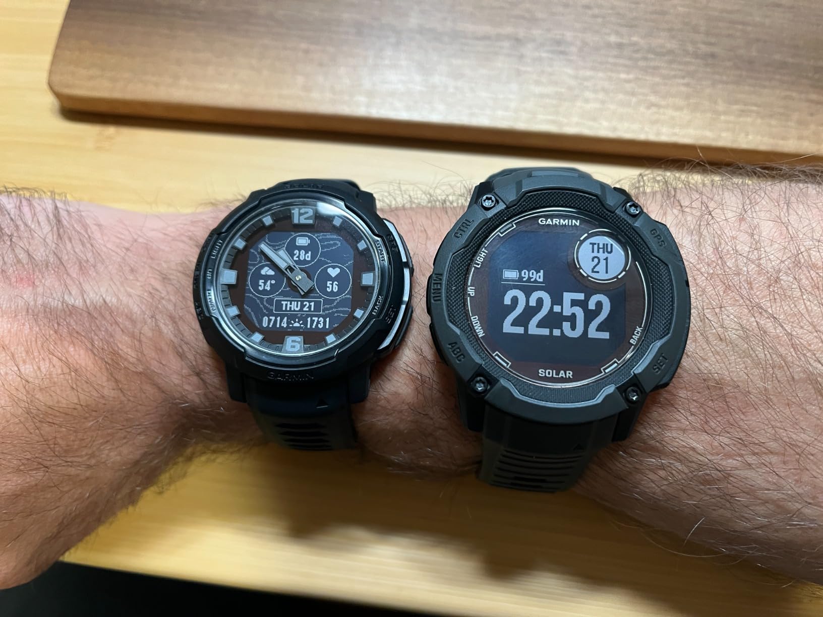 Garmin Instinct Crossover, Rugged Hybrid Smartwatch, Analog Hands and Digital Display, Black Customer Review Garmin Instinct Crossover, Rugged Hybrid Smartwatch, Analog Hands and Digital Display, Black - Customer Photo 1