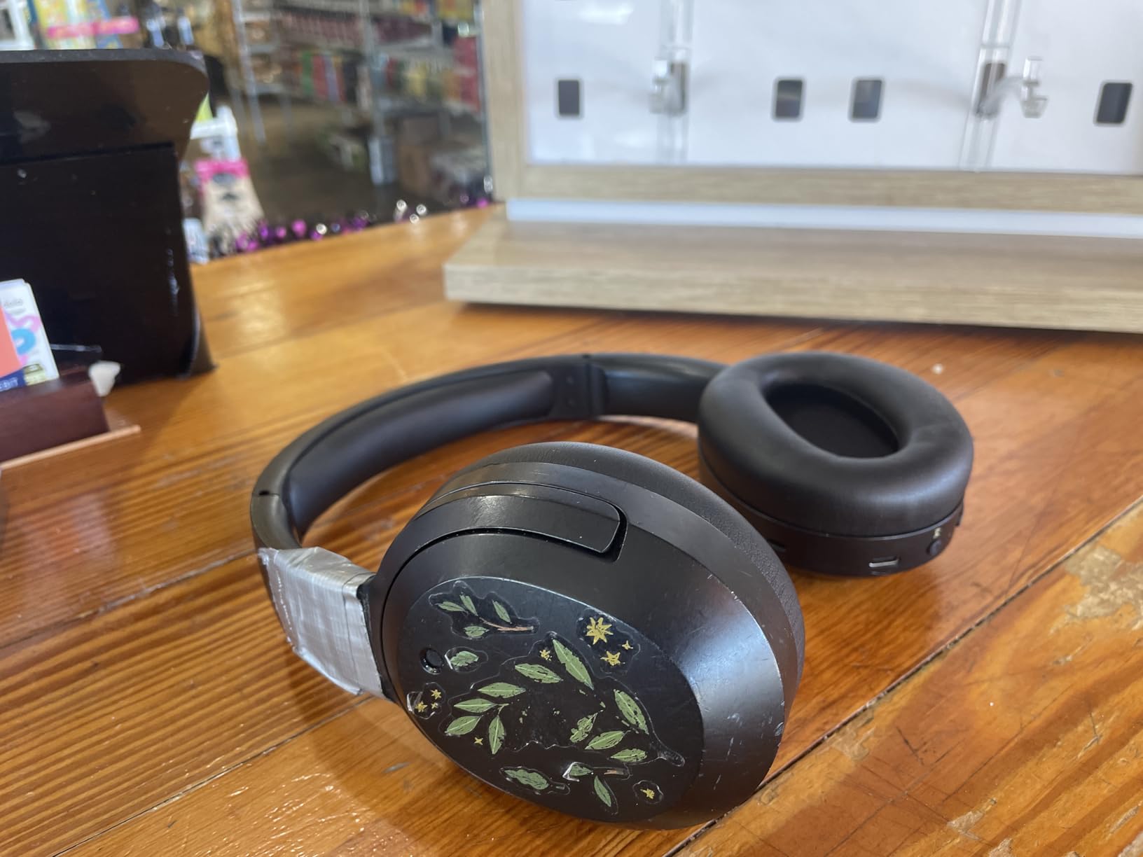 Edifier W820NB Plus Hybrid Active Noise Cancelling Headphones - LDAC Codec - Hi-Res Audio - Fast Charge - Over Ear Bluetooth V5.2 Headphones for Travel, Flight, Train, and Commute- Gray - Customer Photo 1