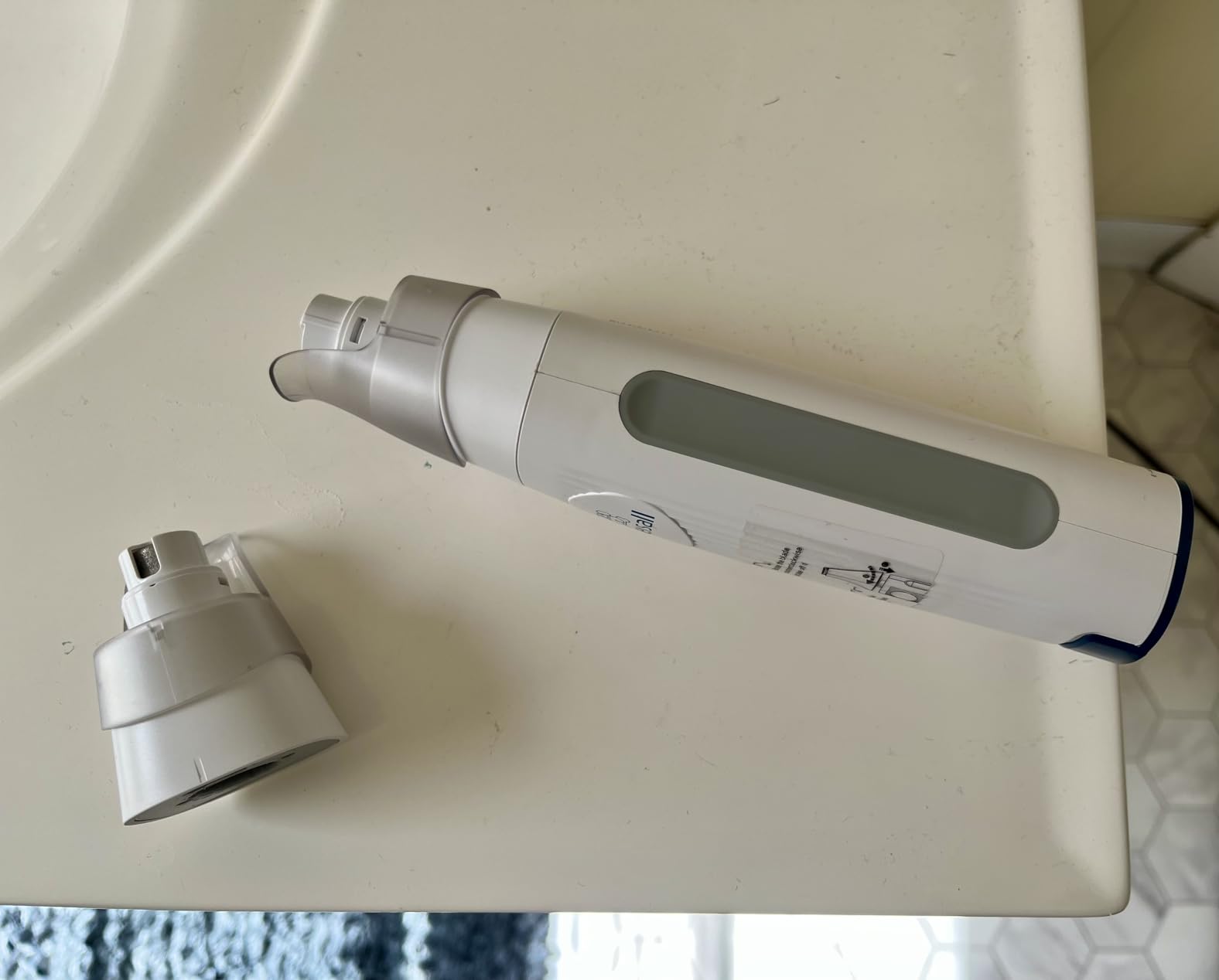 oneisall Dog Grooming Vacuum, Pet Grooming Vacuum with Clipper Nail Grinder, 1.5L Dust Cup Dog deshedding Vacuum Brush with 7 Pet Grooming Tools for Shedding Pet Hair, Home Cleaning(Blue) - Customer Photo 2