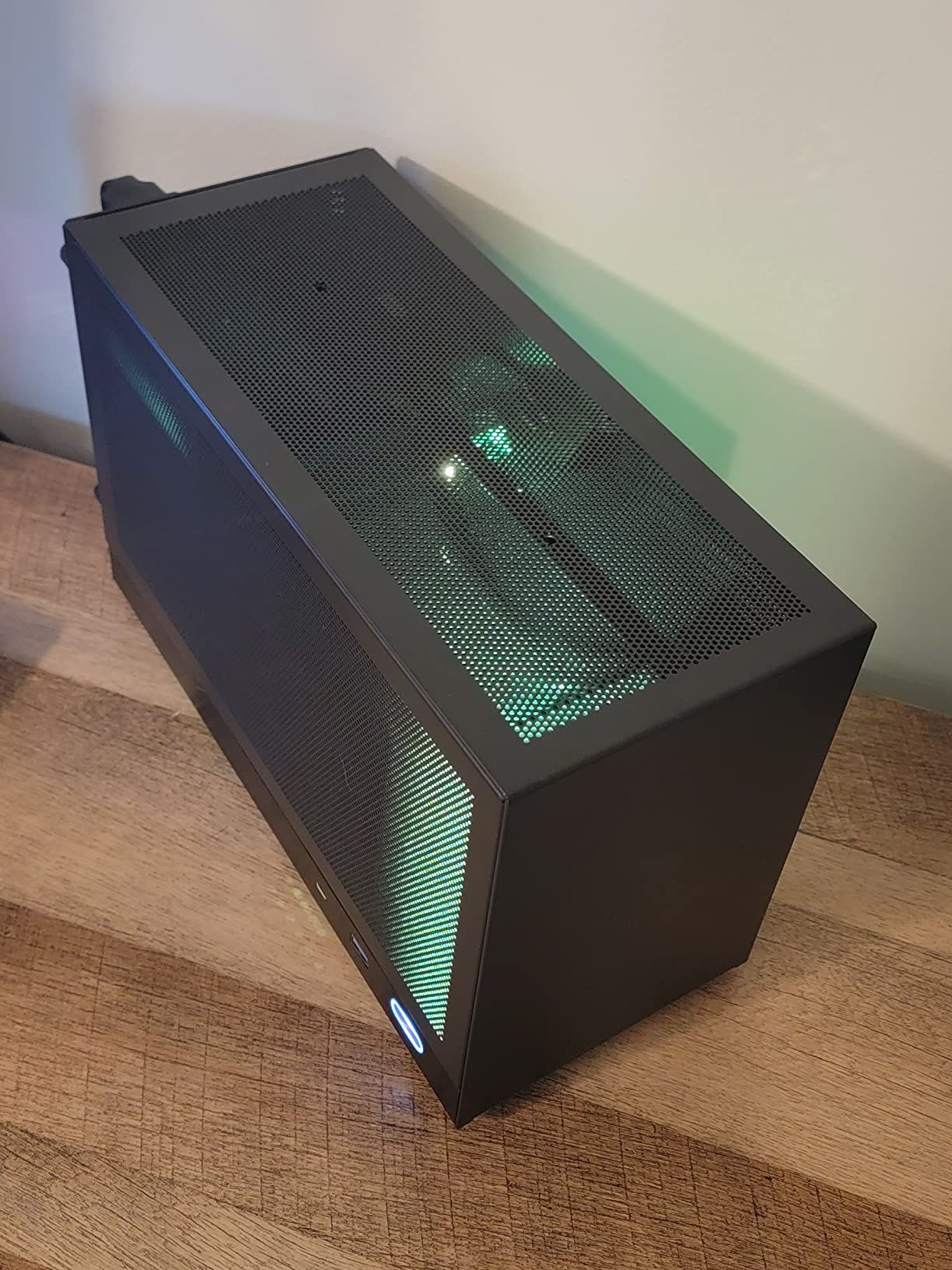 S300 - Mini-ITX PC Gaming Case - Front I/O USB 3.0 Type - C Port - SFX Power Supply 100-130mm - Cable Management System - luminum Mini-ITX Motherboard Small Portable PC Case-Black - Customer Photo 2