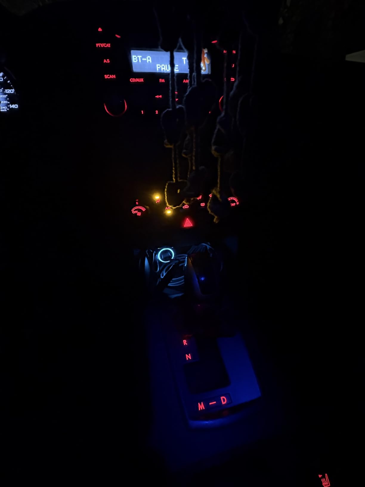 Anker 323 USB-C Car Charger Adapter, 52.5W Cigarette Lighter USB Charger, 2-Port Fast Charging for iPhone 17/17 Pro Max/16/15/14 Series, Galaxy S25/S24/S23, Pixel, iPad, AirPods, and More - Customer Photo 2