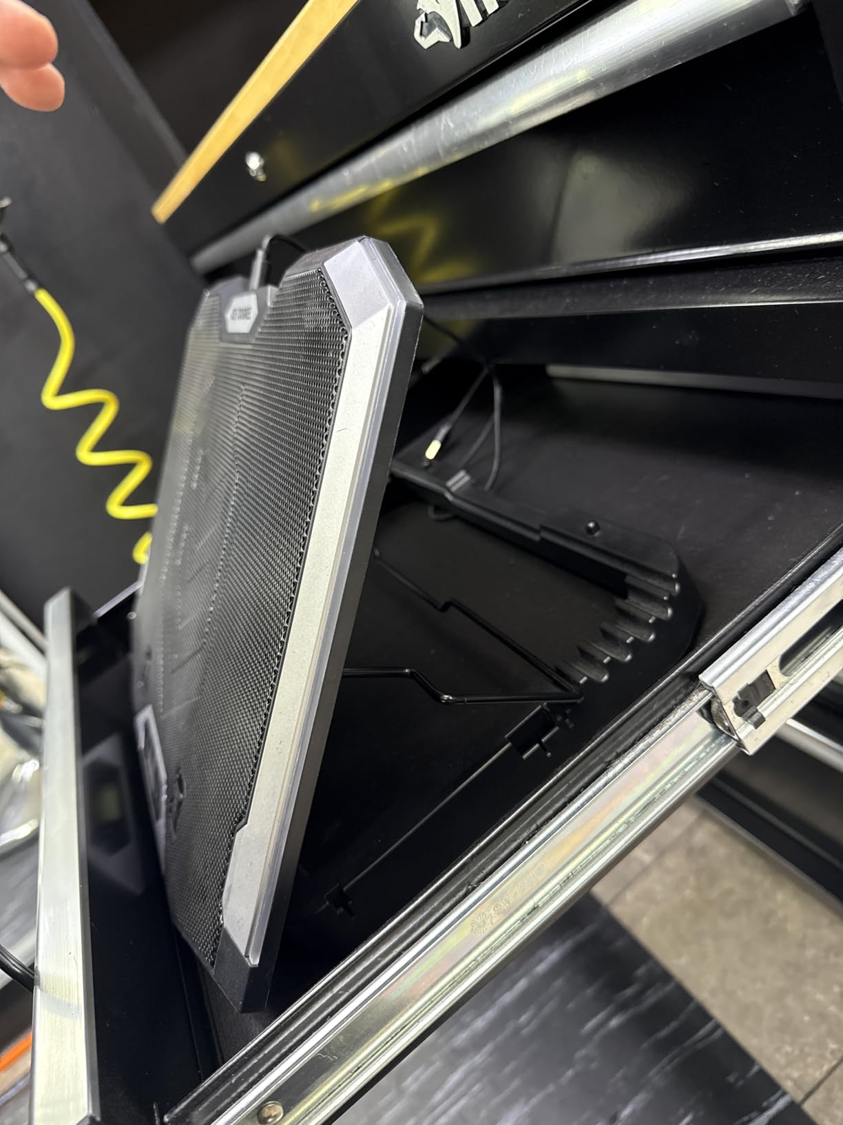 ICE COOREL Gaming Laptop Cooling Pad with 8 Cooling Fans, Laptop Fan Cooler Pad for 15-17.3 Inch, Notebook Cooler Stand with 6 Height Adjustable, RGB Cooling Pad with Two USB Port + Phone Stand Customer Review ICE COOREL Gaming Laptop Cooling Pad with 8 Cooling Fans, Laptop Fan Cooler Pad for 15-17.3 Inch, Notebook Cooler Stand with 6 Height Adjustable, RGB Cooling Pad with Two USB Port + Phone Stand - Customer Photo 2