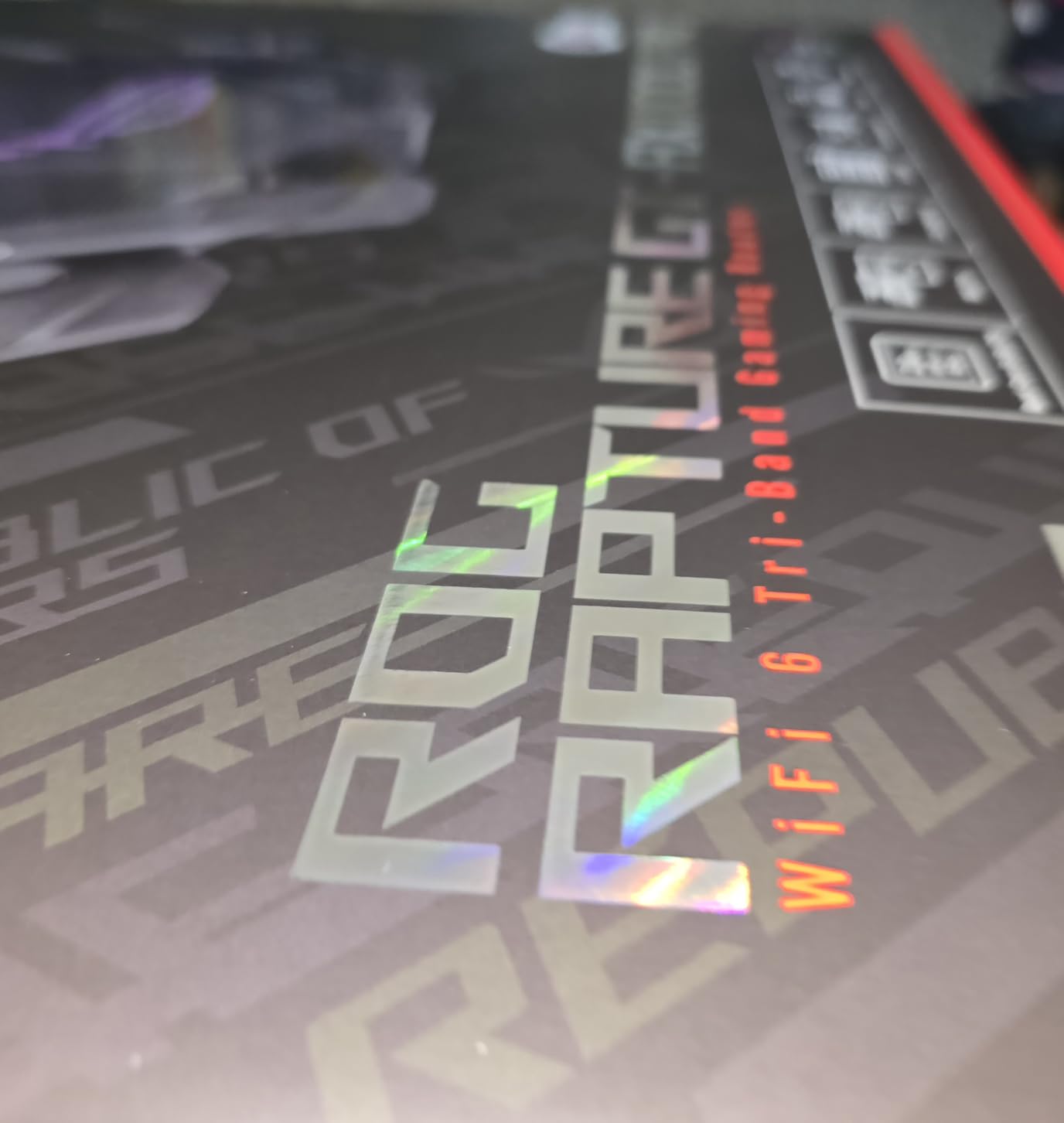 ASUS ROG Rapture GT-AX11000 Pro Tri-Band WiFi 6 Extendable Gaming Router, 10G & 2.5G Ports, ASUS RangeBoost Plus, Triple-level Game Acceleration, Subscription-free Network Security, AiMesh Compatible - Customer Photo 5