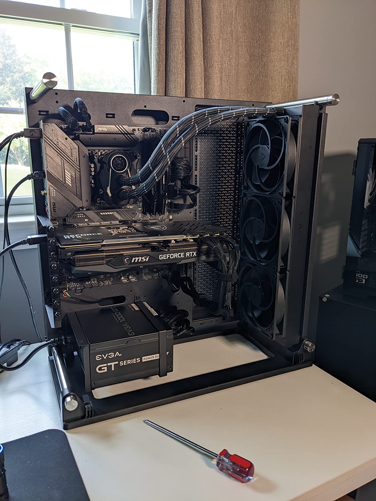 Intel Core i7-13700 Desktop Processor 16 cores (8 P-cores + 8 E-cores) 30MB Cache, up to 5.2 GHz - Customer Photo 1