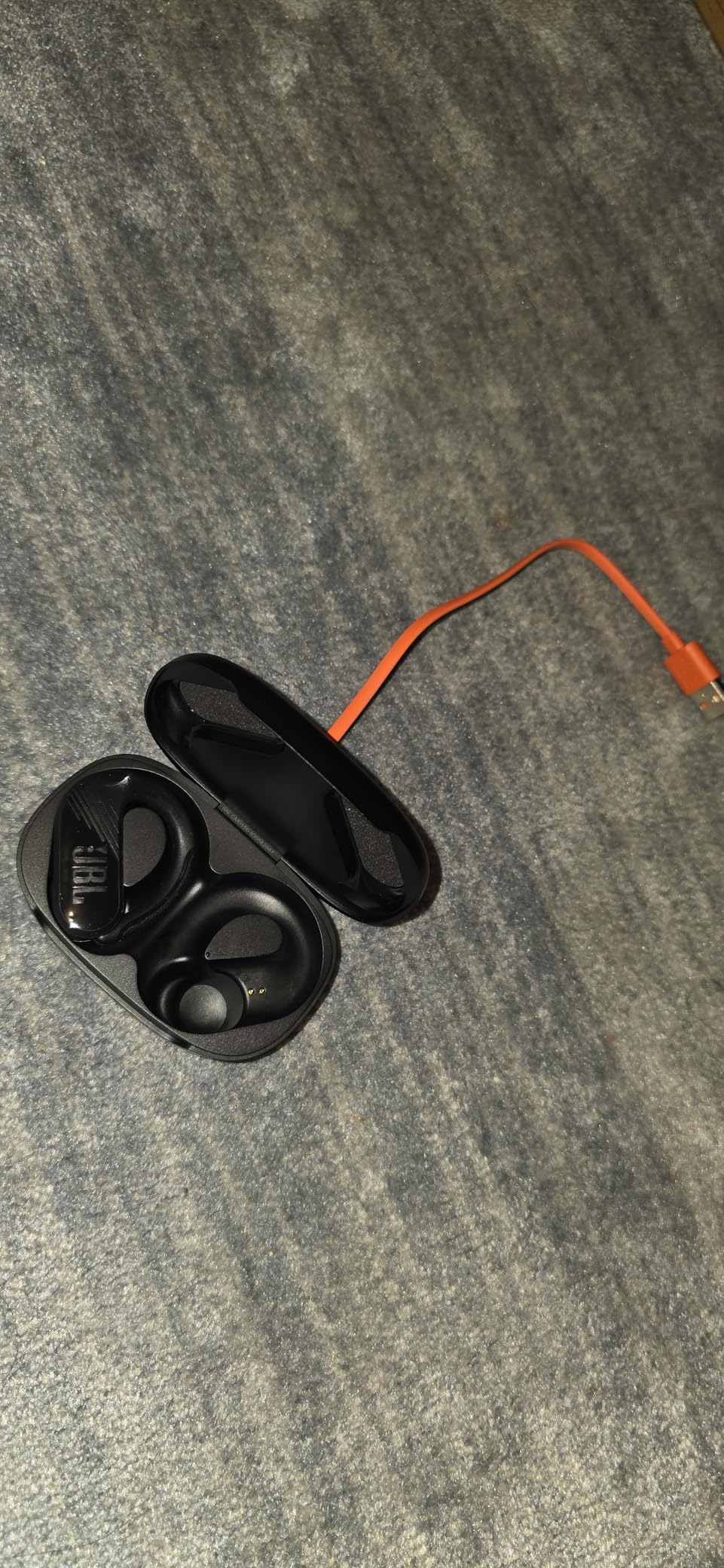 JBL Endurance Peak 3 - Dust and Water Proof (IP68) True Wireless Active Earbuds, Pure Bass Sound, Up to 50 Total Hours of Playback with Speed Charge, Ambient Aware & Talk Thru (Black) - Customer Photo 2