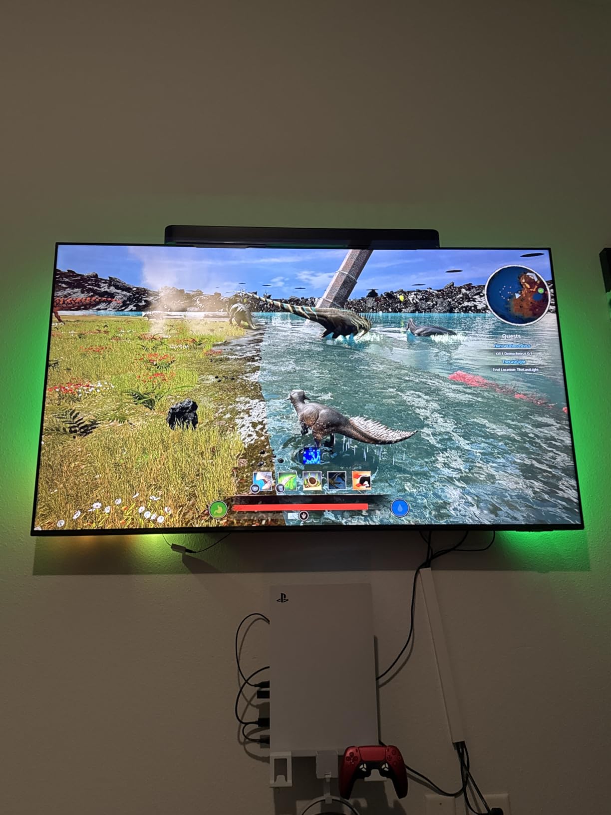 JBL Bar 300: 5.0-Channel Compact All-in-one soundbar with MultiBeam™ and Dolby Atmos®, Black - Customer Photo 1