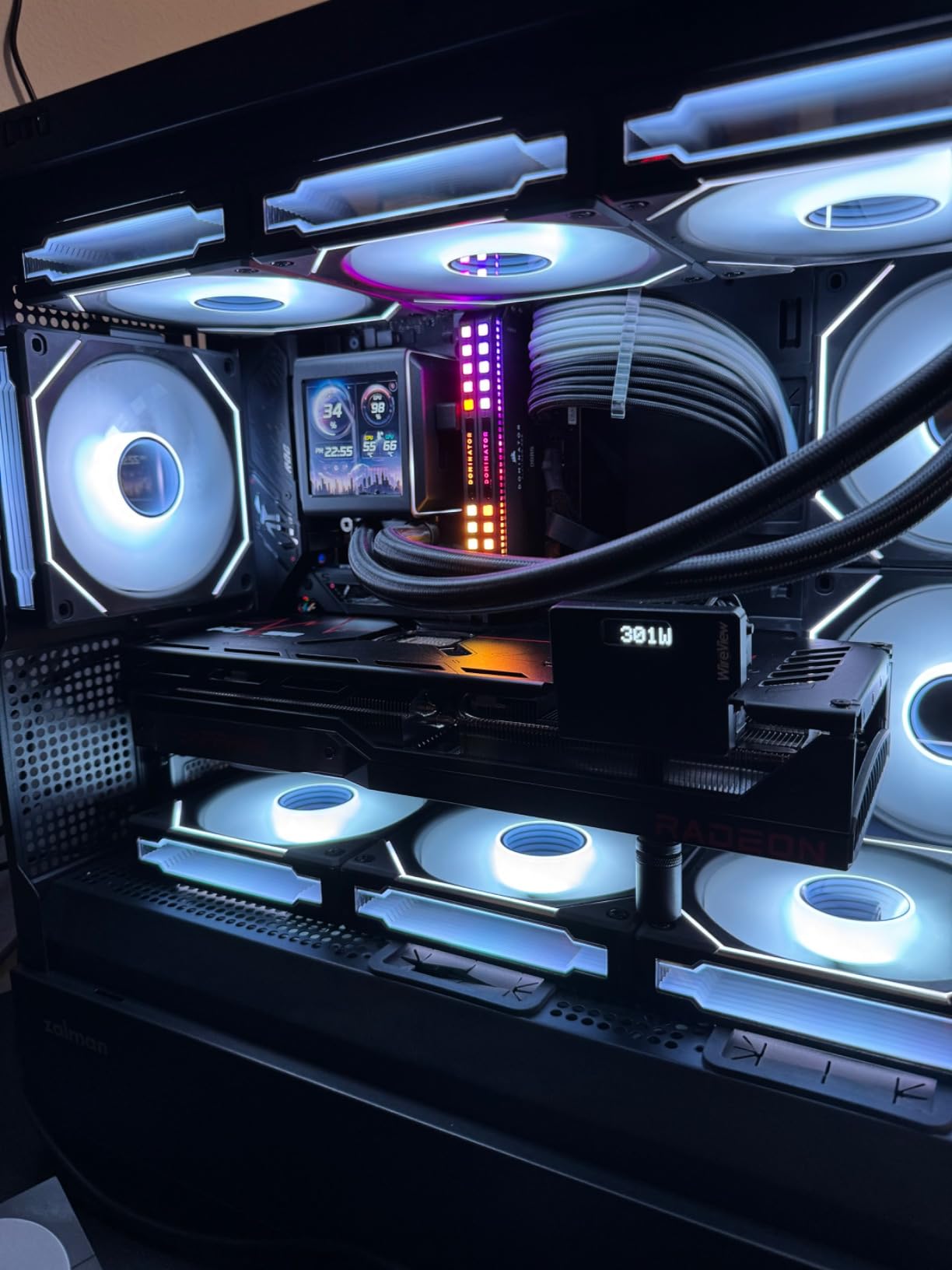 Sapphire 11322-02-20G Pulse AMD Radeon RX 7900 XTX Gaming Graphics Card with 24GB GDDR6, AMD RDNA 3, Output: 2 x HDMI, 2 x DisplayPort - Customer Photo 1