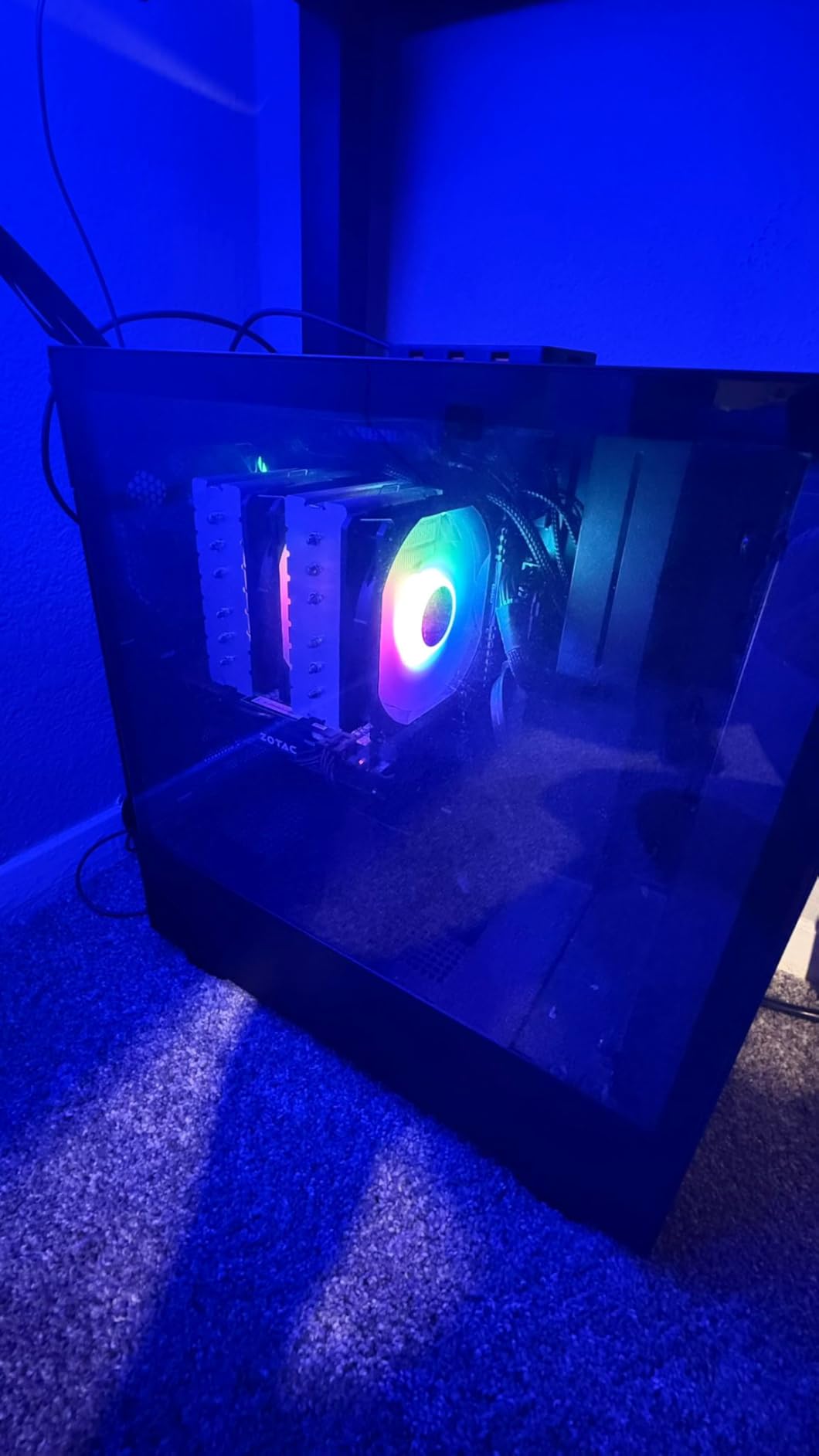Cooler Master Hyper 212 Spectrum V3 ARGB CPU Air Cooler, 120mm PWM Fan, 4 Copper Heat Pipes, 152mm Tall, AMD Ryzen AM5/AM4, Intel LGA 1851/1700/1200 Brackets - Customer Photo 2
