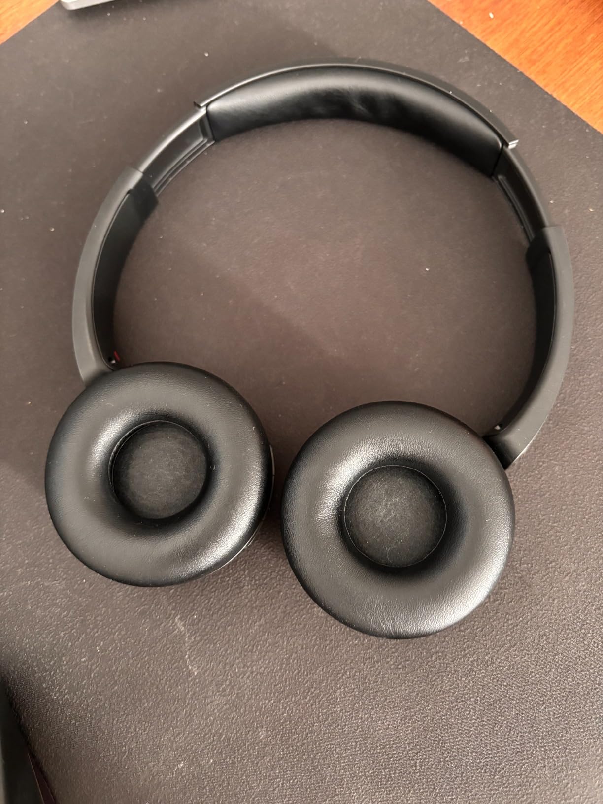 Sony WH-CH520 Wireless Headphones Bluetooth On-Ear Headset with Microphone and up to 50 Hours Battery Life with Quick Charging, Cappuccino - Customer Photo 1