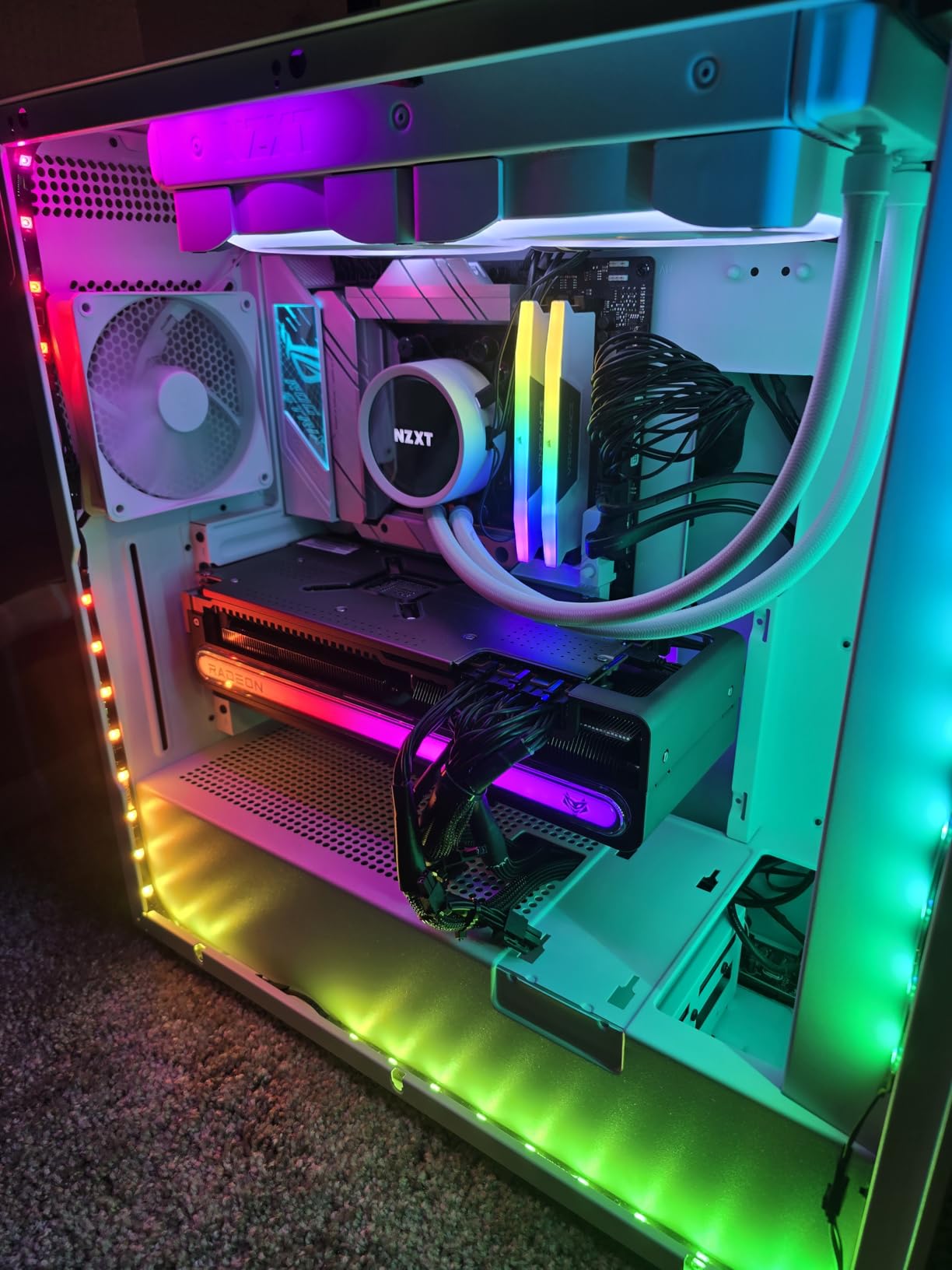 Sapphire Nitro+ AMD Radeon RX 7900 XTX Graphics Card GDDR6 Dual 24GB Video Card - Customer Photo 1