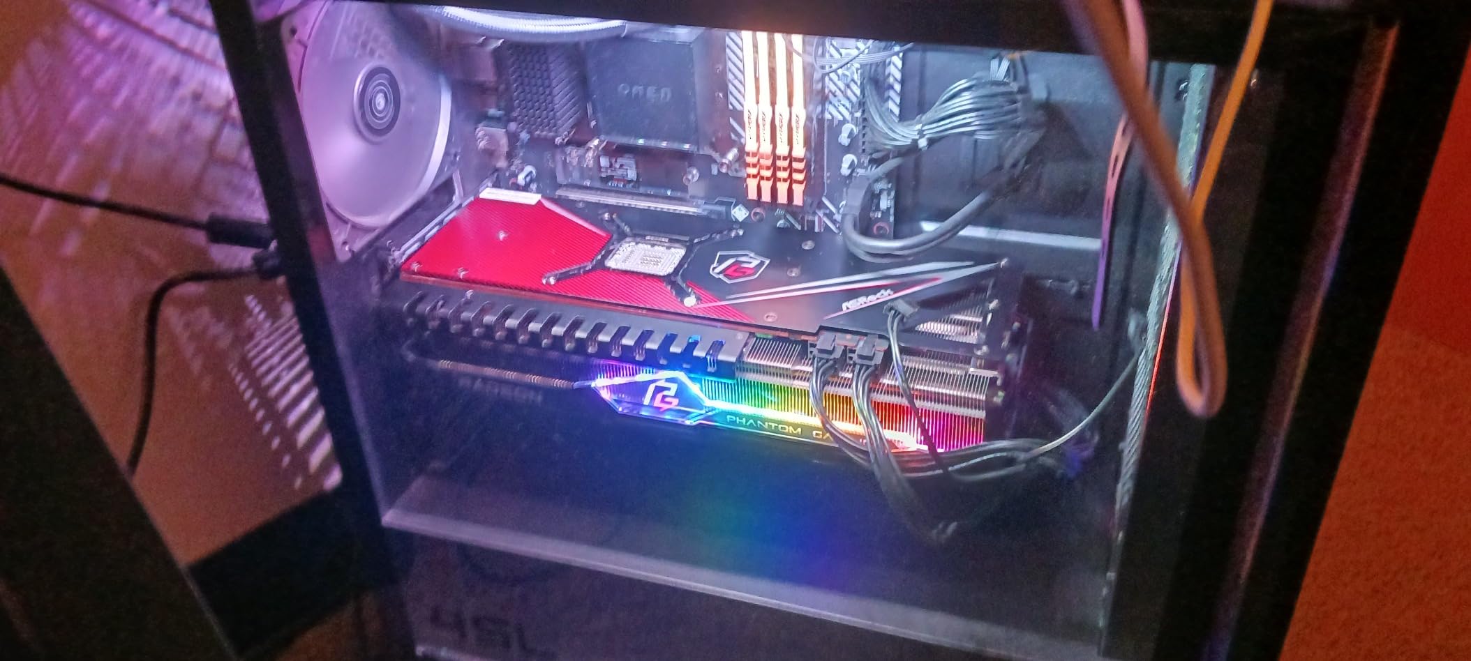 ASRock AMD Radeon RX 7900 XTX Phantom Gaming 24GB OC GDDR6 Graphics Card DisplayPort HDMI 384-Bit - Customer Photo 1