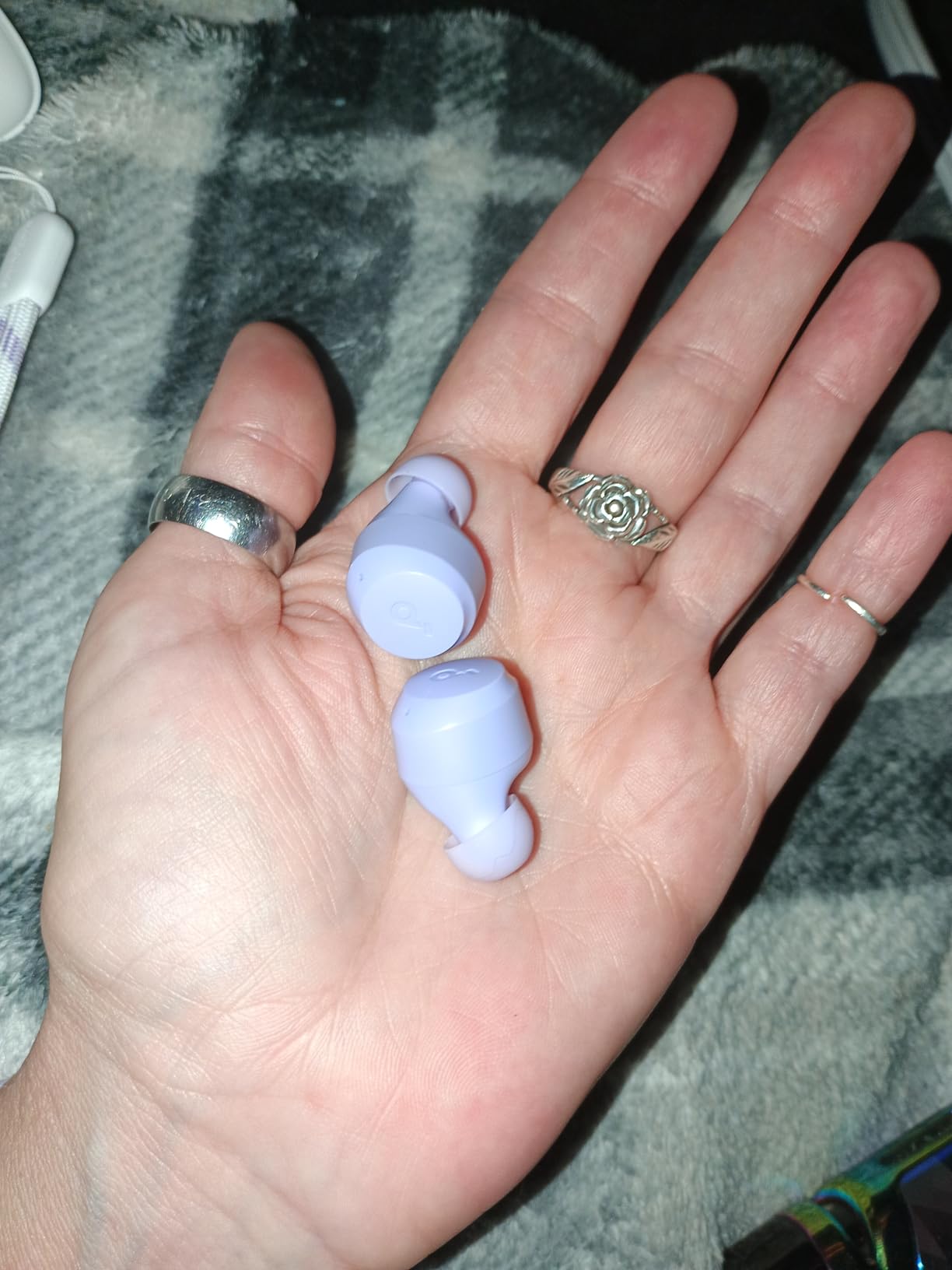 Soundcore by Anker A20i True Wireless Earbuds, Bluetooth 5.3, App, Customized Sound, 28H Long Playtime, Water-Resistant, 2 Mics for AI Clear Calls, Single Earbud Mode - Customer Photo 4