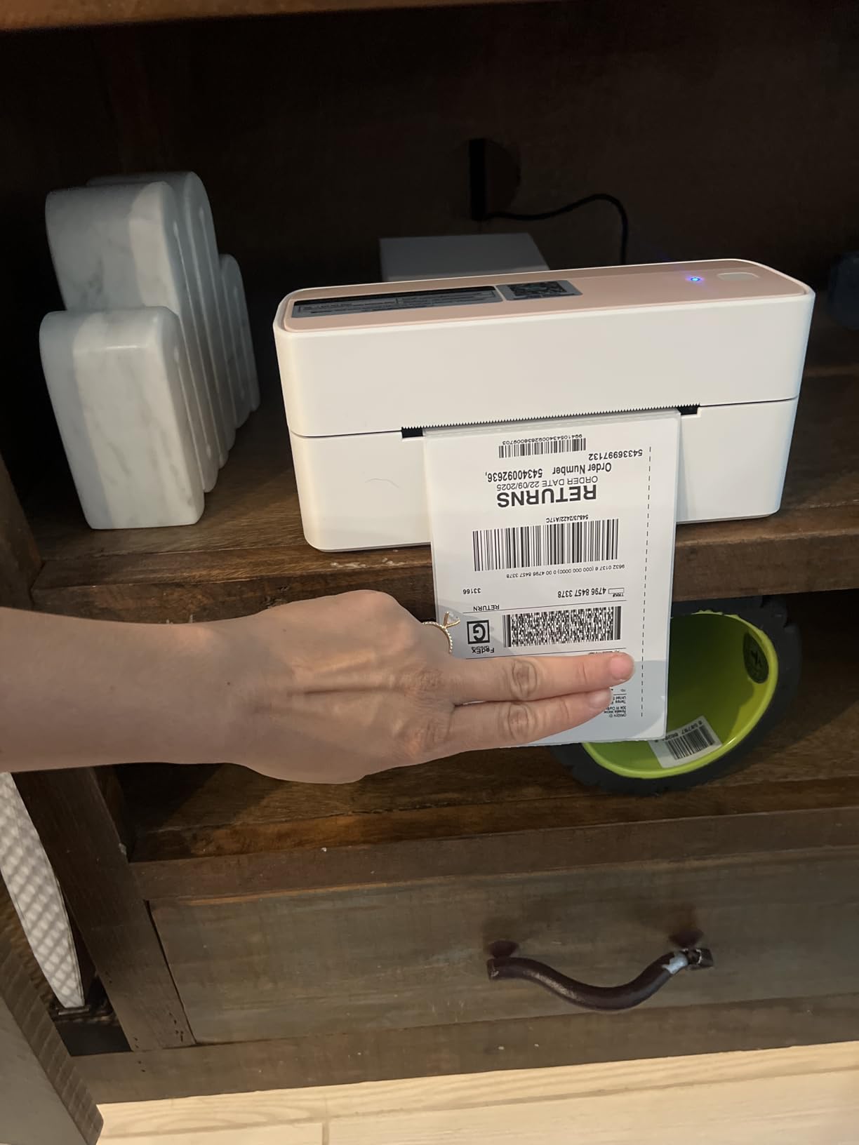 Phomemo Bluetooth Thermal Label Printer, 241BT 4X6 Wireless Shipping Labels Printer for Small Business, Pink Label Printers for Shipping Package, Compatible with iPhone, Android, Amazon, Shopify, USPS - Customer Photo 1