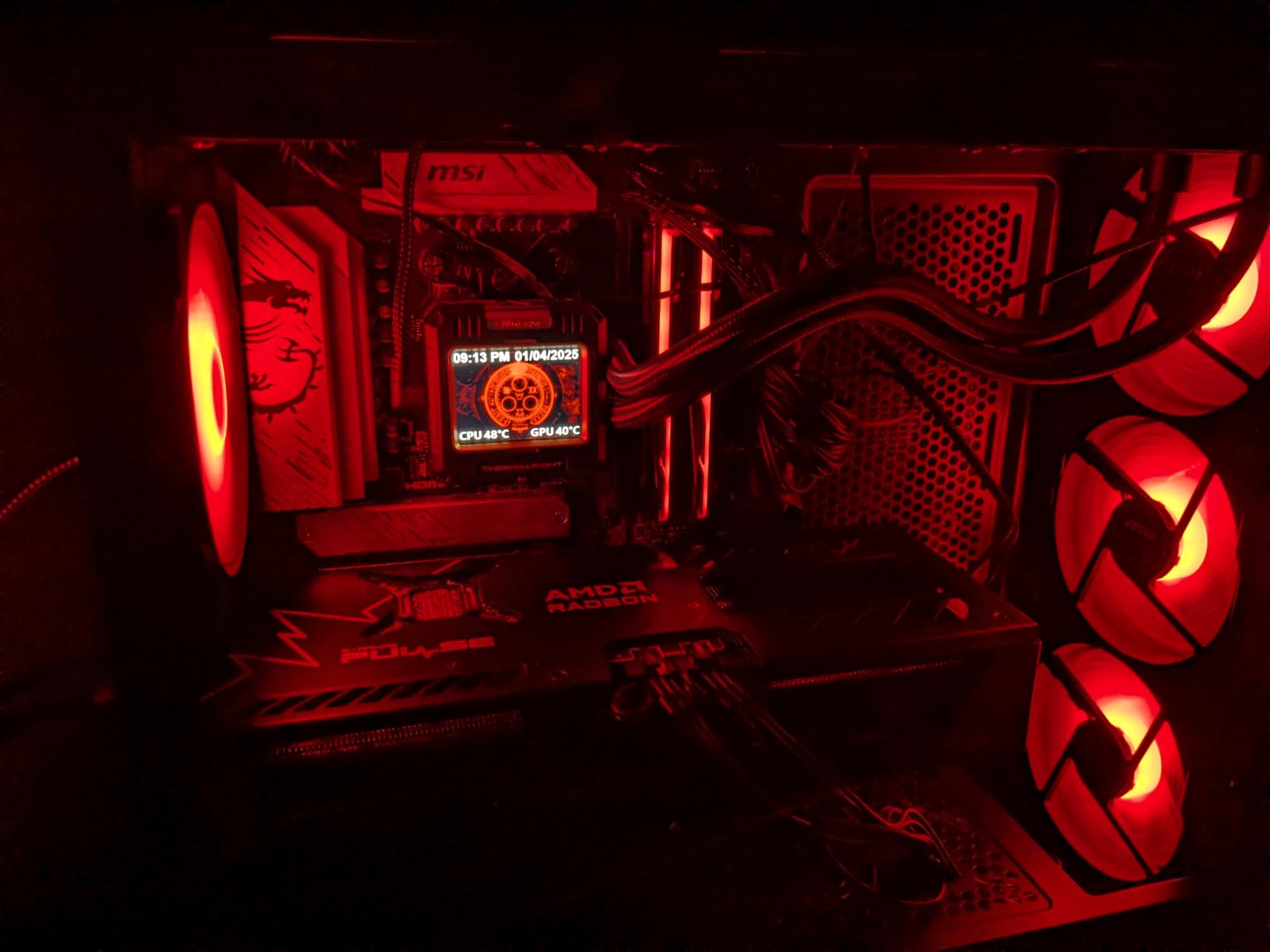 AMD Ryzen 7 7800X3D 8-Core, 16-Thread Desktop Processor - Customer Photo 4