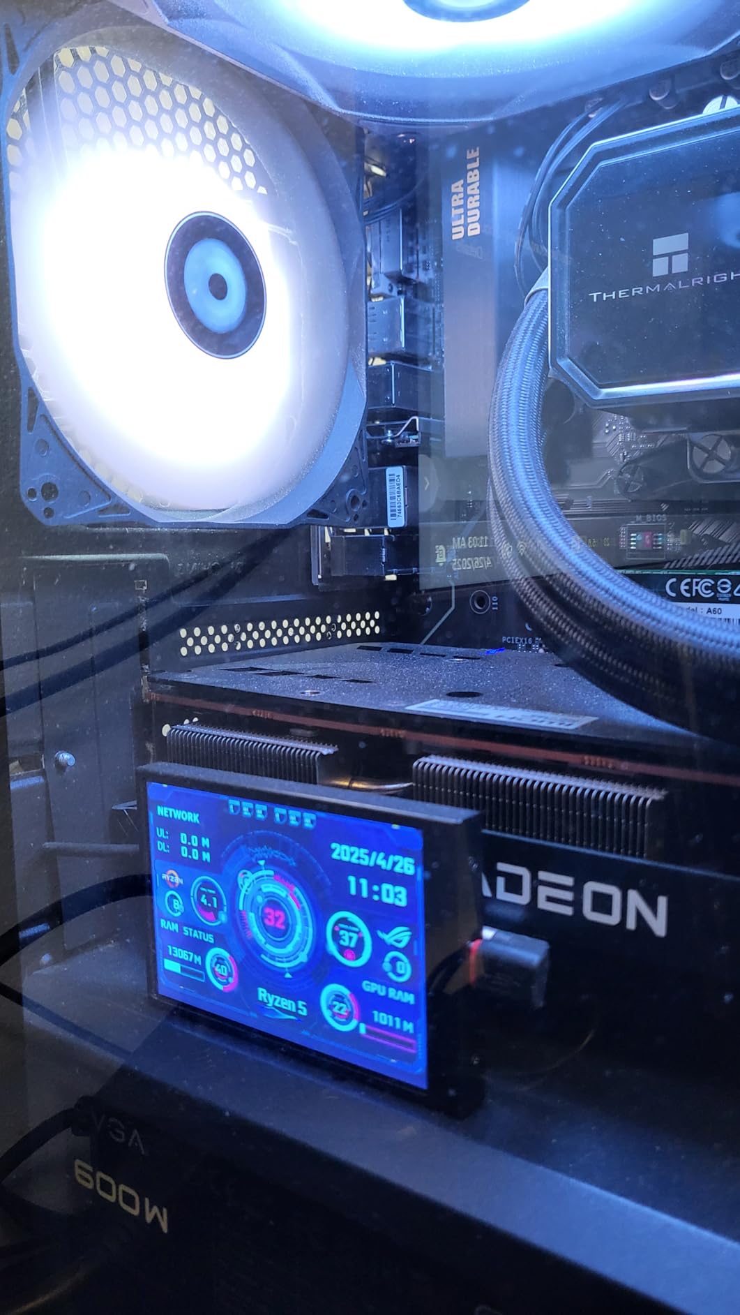 WOWNOVA PC Temperature Display, Computer Temp Monitor, ARGB Case, IPS USB Mini Screen, CPU RAM HDD Data Monitor - Customer Photo 1