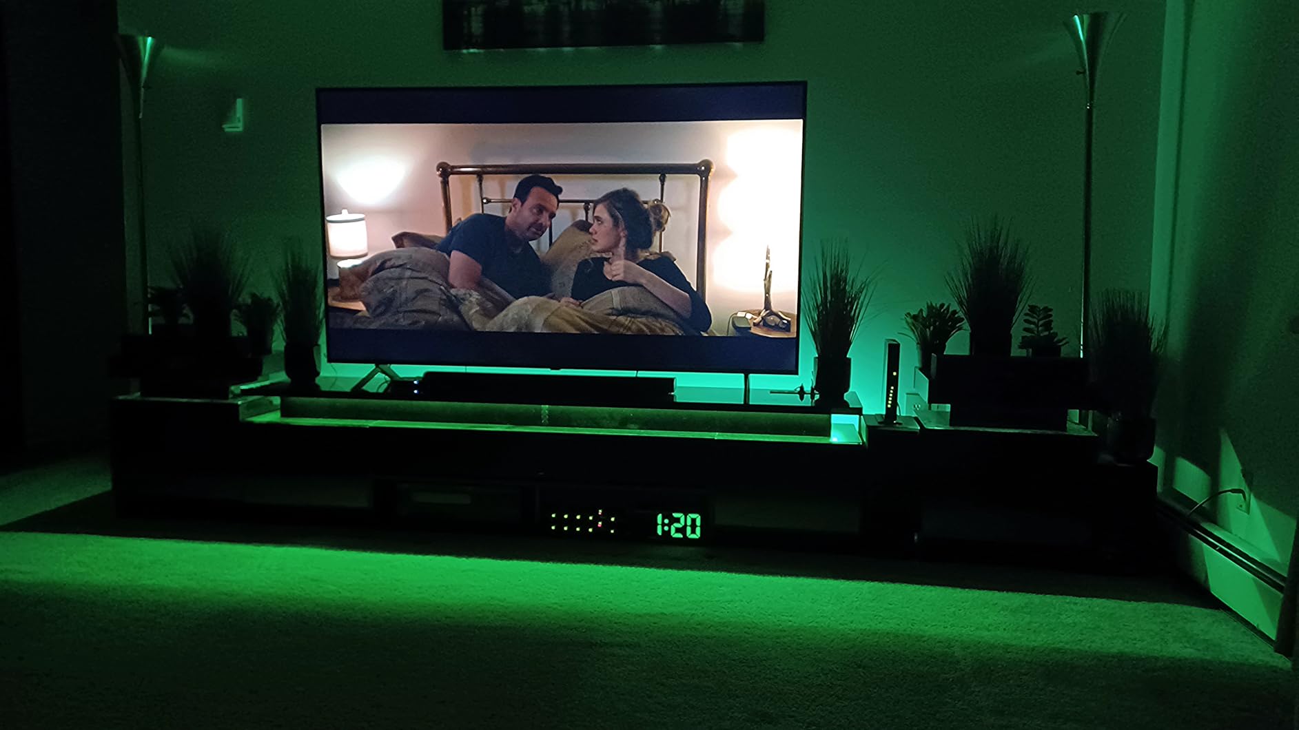 LG 55-Inch Class UR9000 Series Alexa Built-in 4K Smart TV (3840 x 2160),Bluetooth, Wi-Fi, USB, Ethernet, HDMI 60Hz Refresh Rate, AI-Powered 4K - Customer Photo 3