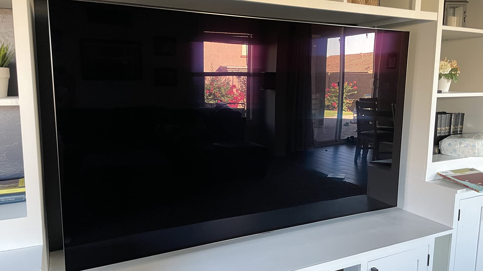 LG C3 Series 77-Inch Class OLED evo Smart TV OLED77C3PUA, 2023 - AI-Powered 4K, Alexa Built-in Customer Review LG C3 Series 77-Inch Class OLED evo Smart TV OLED77C3PUA, 2023 - AI-Powered 4K, Alexa Built-in - Customer Photo 2