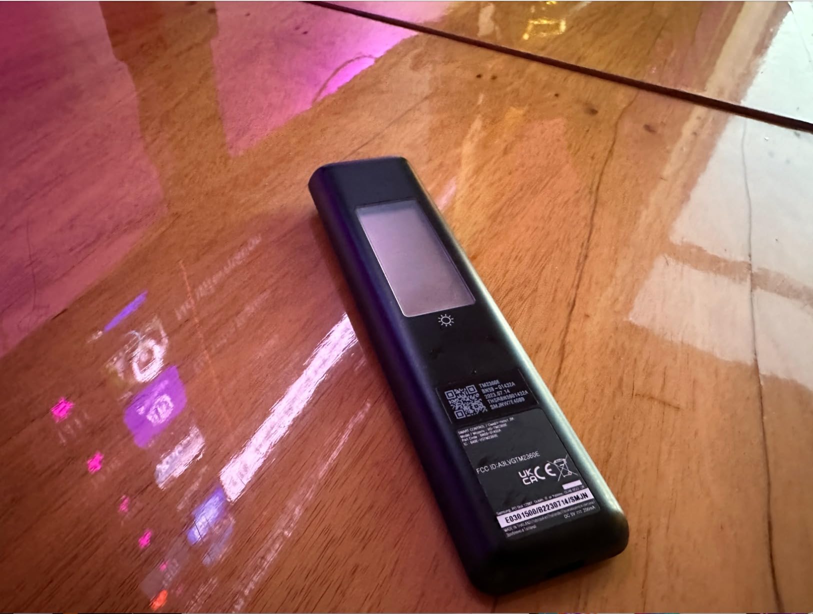 SAMSUNG 77-Inch Class OLED 4K S90C Series Quantum HDR, Dolby Atmos Object Tracking Sound Lite, Ultra Thin, Q-Symphony 3.0, Gaming Hub, Smart TV with Alexa Built-in (QN77S90C, 2023 Model) Customer Review SAMSUNG 77-Inch Class OLED 4K S90C Series Quantum HDR, Dolby Atmos Object Tracking Sound Lite, Ultra Thin, Q-Symphony 3.0, Gaming Hub, Smart TV with Alexa Built-in (QN77S90C, 2023 Model) - Customer Photo 2