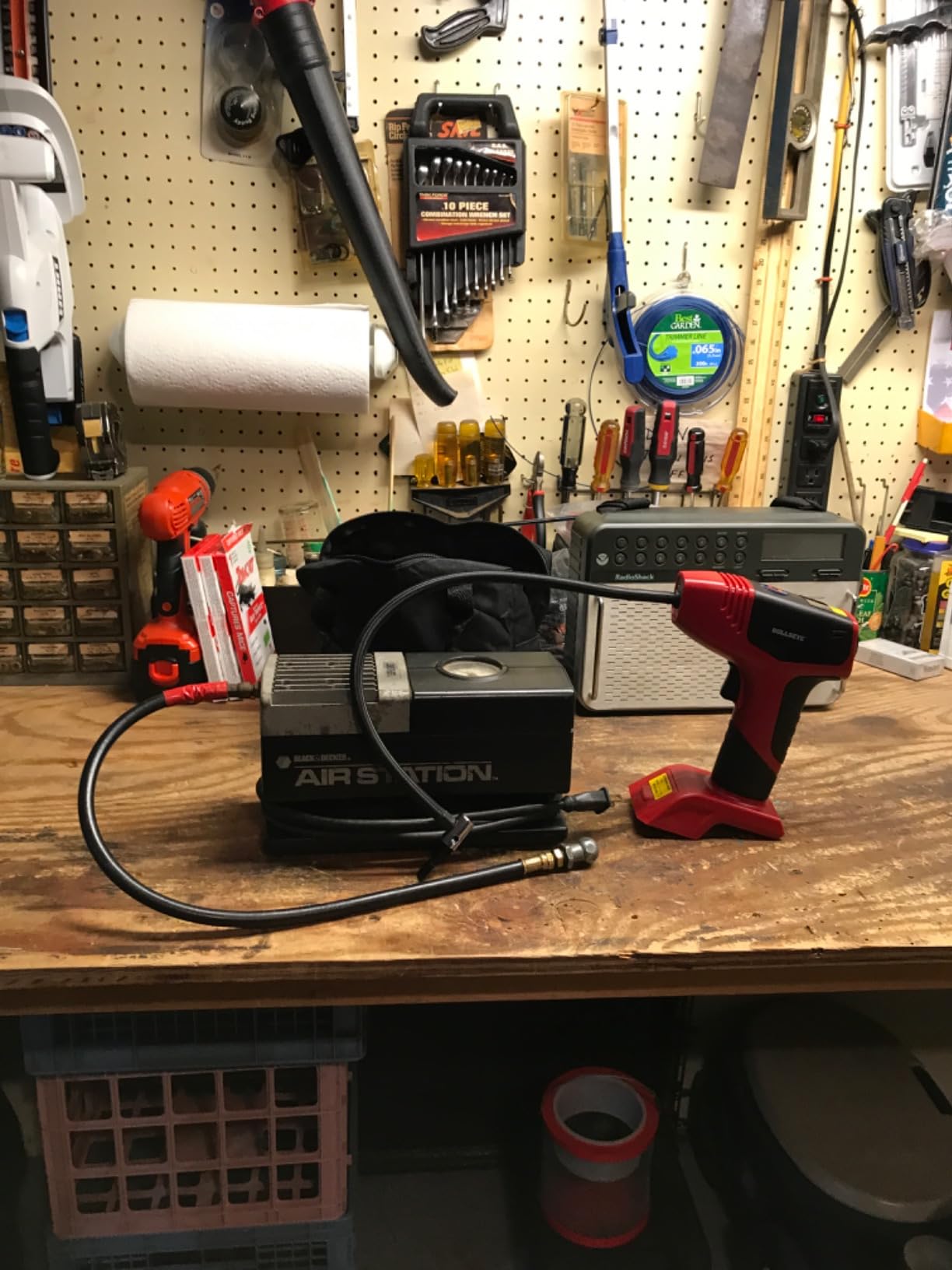 BULLSEYE PRO Tire Inflator with Pressure Gauge, Compact and Portable, Automatic Shut Off, 150 PSI Max, USB Home Rechargeable and Cord for Vehicular Use As Seen On TV (9475) - Customer Photo 2