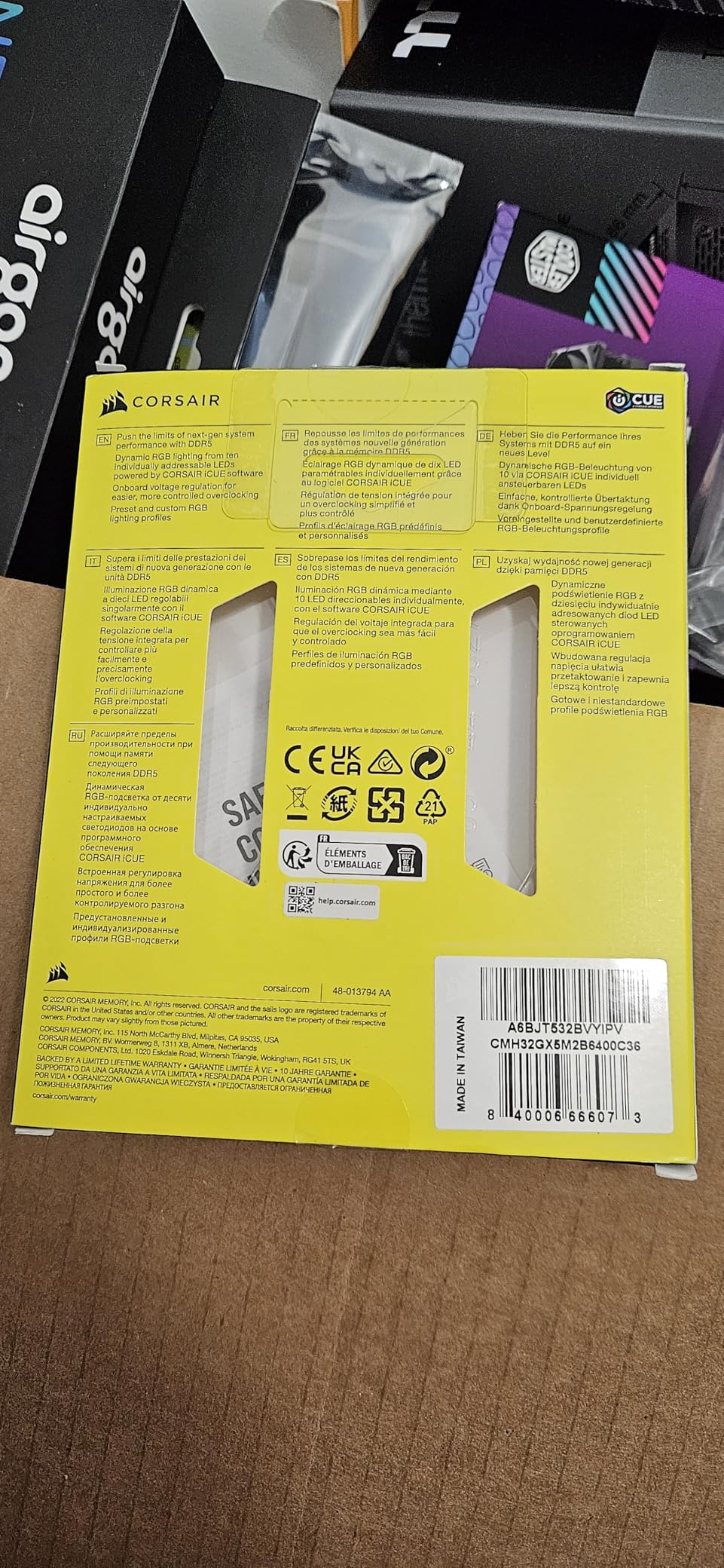 CORSAIR VENGEANCE RGB DDR5 RAM 32GB (2x16GB) 6400MHz CL36-48-48-104 1.35V Intel XMP 3.0 Desktop Computer Memory - Black (CMH32GX5M2B6400C36) - Customer Photo 4