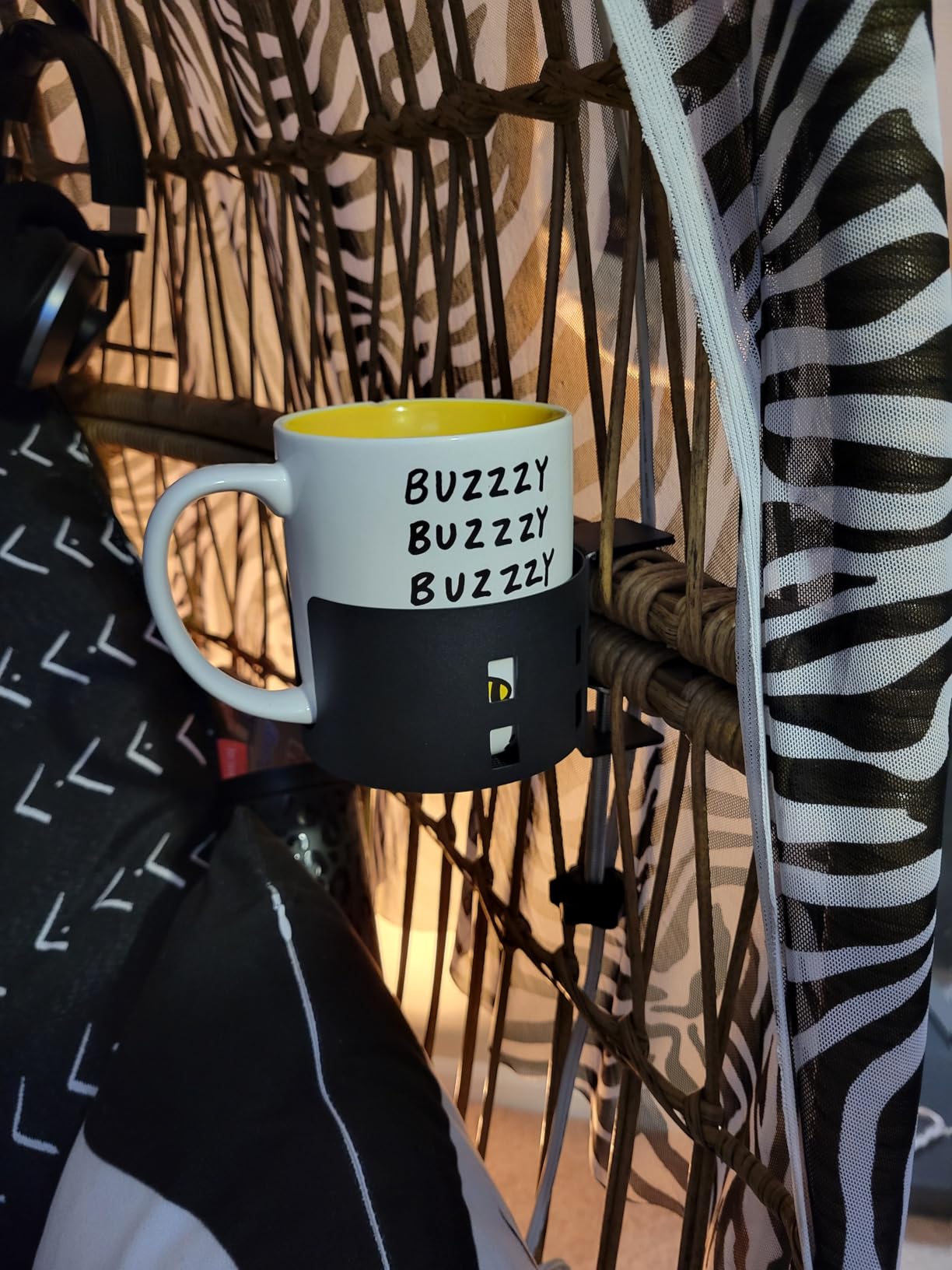 OOKUU Gaming Desk Cup Holder, Large Anti-Spill Metal Clamp for Office & PC, Compatible with Universal Cup, Bottle, Pencil Holder (Black) - Customer Photo 1