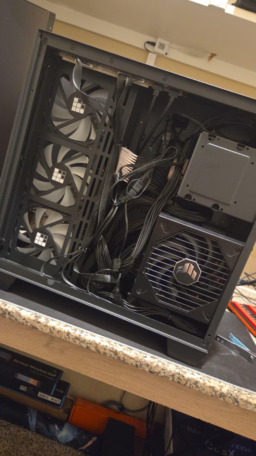 ASUS TUF Gaming 850W Gold (850 Watt, ATX 3.0 Compatible, Fully Modular Power Supply, 80+ Gold, Military-Grade Components, Dual Ball Bearing, Axial-tech Fan, PCB Coating, 10 Year Warranty) Customer Review ASUS TUF Gaming 850W Gold (850 Watt, ATX 3.0 Compatible, Fully Modular Power Supply, 80+ Gold, Military-Grade Components, Dual Ball Bearing, Axial-tech Fan, PCB Coating, 10 Year Warranty) - Customer Photo 2