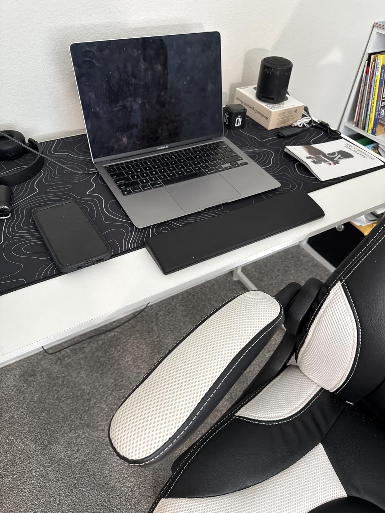 MEKASS Keyboard Wrist Rest, Soft Memory Foam Wrist Support for Keyboard, Keyboard Hand Rest Pad for Wrist Pain Relief, Keyboard Wrist Guard for Long Hours of Work, Gaming, Studying(Classic Black) Customer Review MEKASS Keyboard Wrist Rest, Soft Memory Foam Wrist Support for Keyboard, Keyboard Hand Rest Pad for Wrist Pain Relief, Keyboard Wrist Guard for Long Hours of Work, Gaming, Studying(Classic Black) - Customer Photo 1