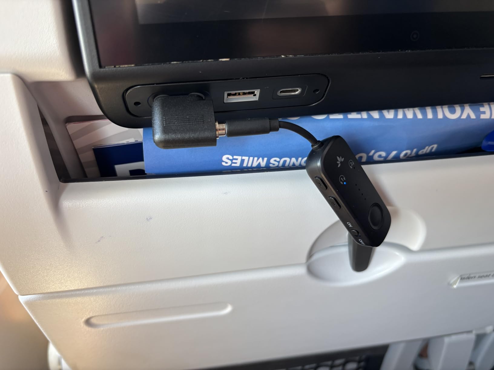 Avantree Relay - Airplane Bluetooth 5.3 Adapter with Qualcomm aptX Adaptive, Supports 2 AirPods or Headphones, 20Hr Playtime, 3.5mm AUX Wireless Audio Transmitter for Travel Flight, Airline, Gym - Customer Photo 1