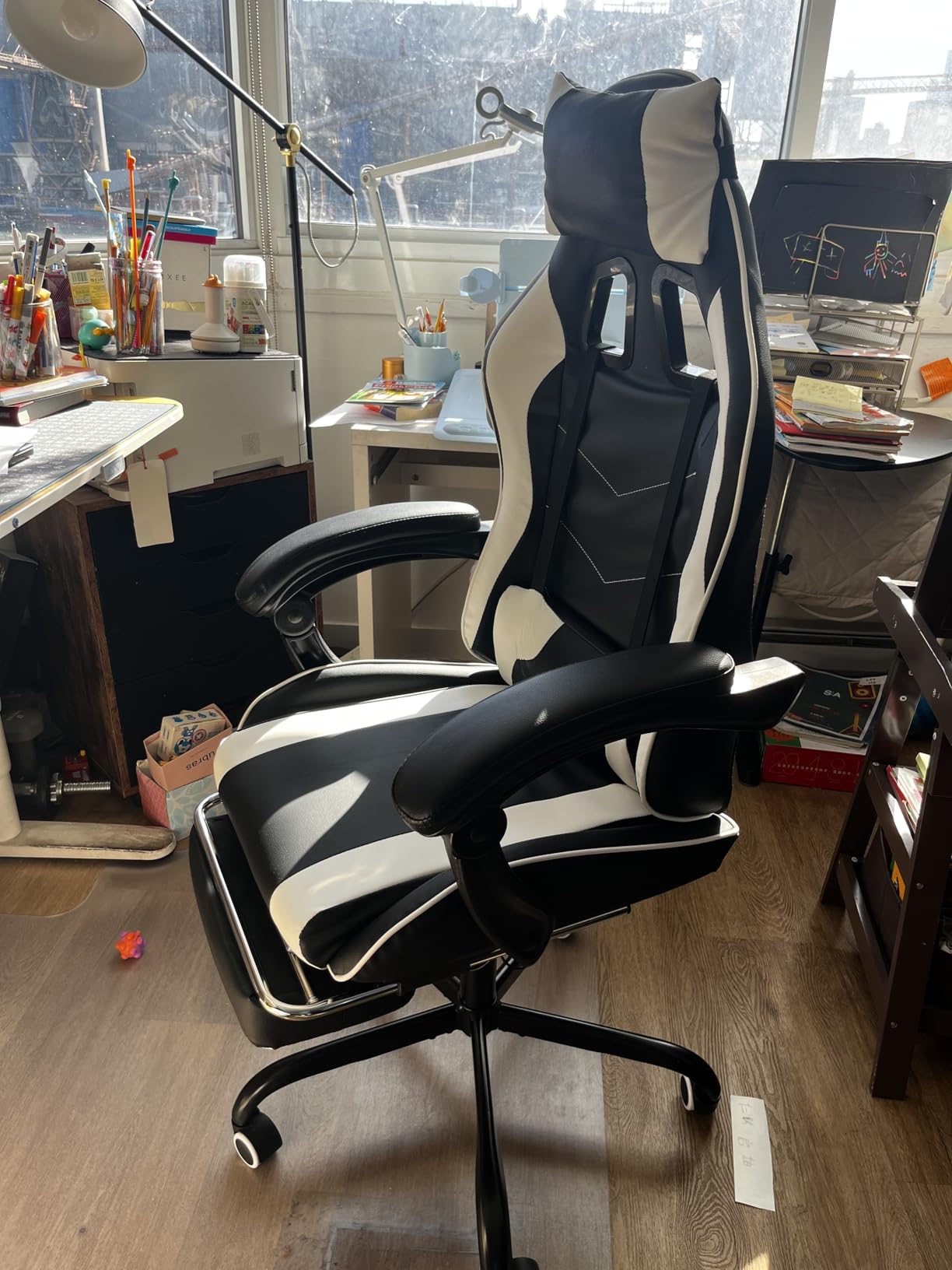 Homall Gaming Chair, Video Game Chair with Footrest and Massage Lumbar Support, Ergonomic Computer Chair Height Adjustable with Swivel Seat and Headrest (White) customer photo 2