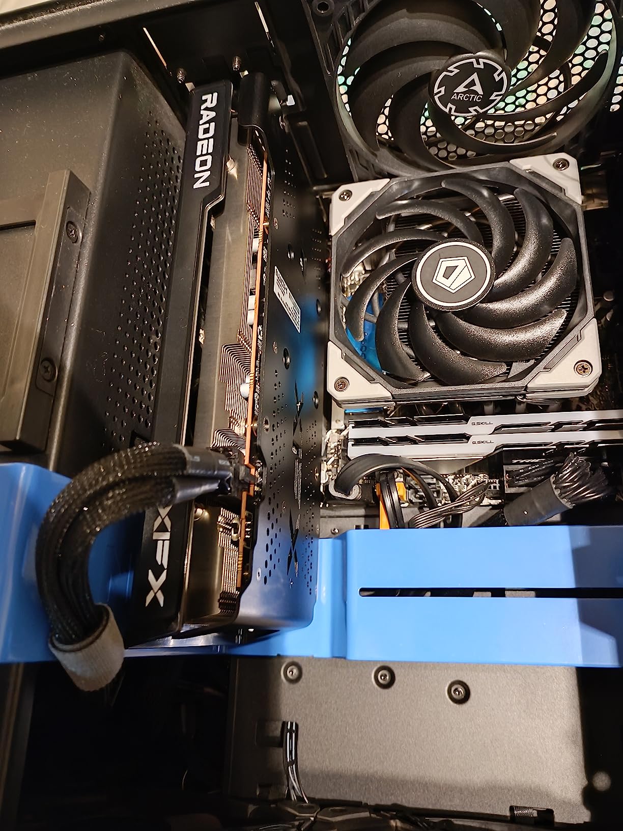 XFX Speedster SWFT210 Radeon RX 7600 Graphics Card with 8GB GDDR6 HDMI 3xDP, AMD RDNA 3 RX-76PSWFTFY - Customer Photo 4