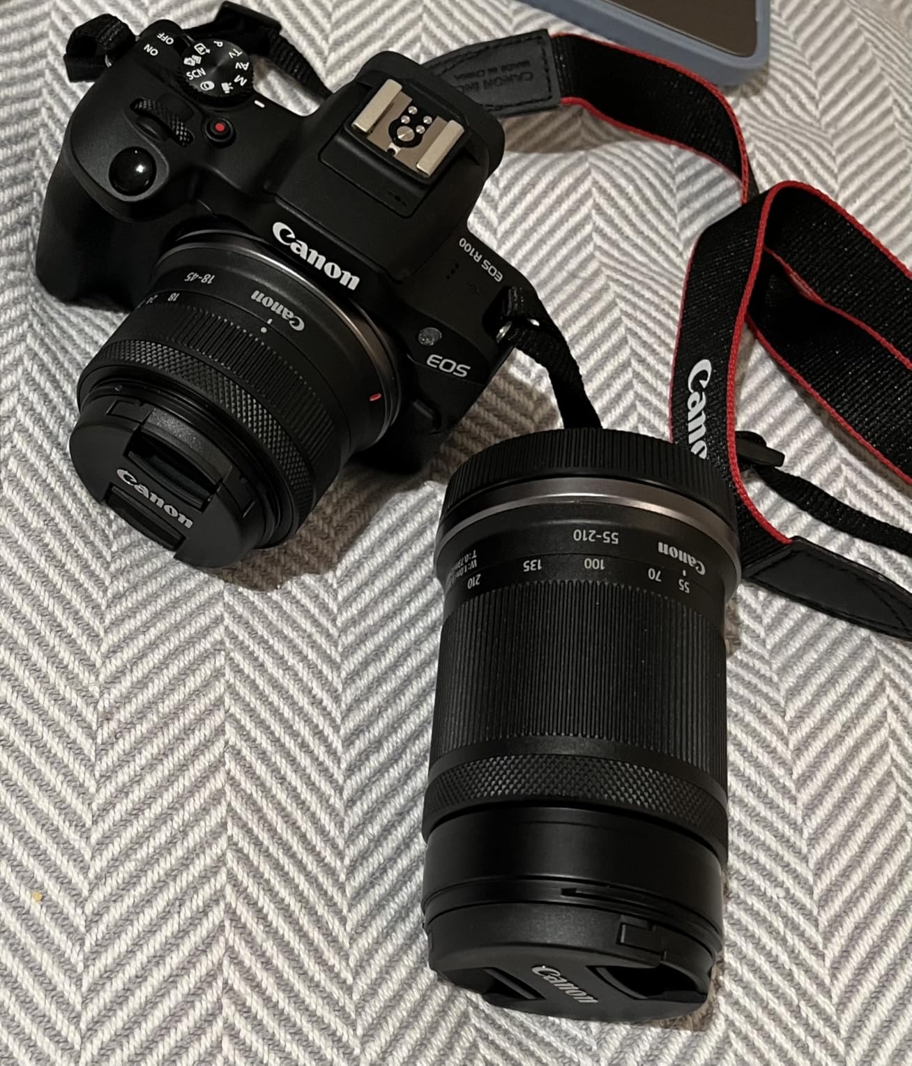 Canon EOS R100 Mirrorless Camera RF-S18-45mm F4.5-6.3 is STM Lens Kit, 24.1 Megapixel CMOS (APS-C) Sensor, 4K Video, RF Mount, Black Customer Review Canon EOS R100 Mirrorless Camera RF-S18-45mm F4.5-6.3 is STM Lens Kit, 24.1 Megapixel CMOS (APS-C) Sensor, 4K Video, RF Mount, Black - Customer Photo 1