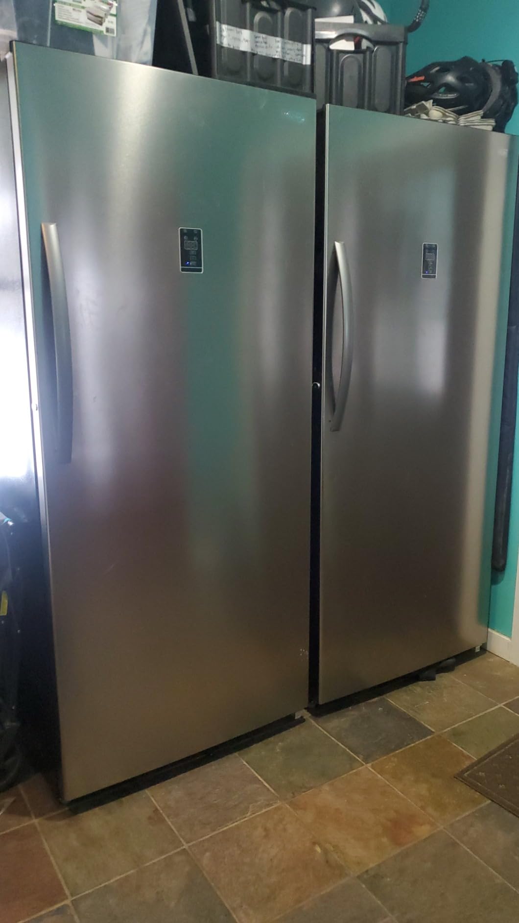 KoolMore KM-RUF-21S 21 cu. ft. Upright Convertible Freezer/Refrigerator, 2-in-1 Appliance, Storage for Fresh or Frozen Food and Drinks, Clear Shelves and Drawers [Silver] - Customer Photo 2