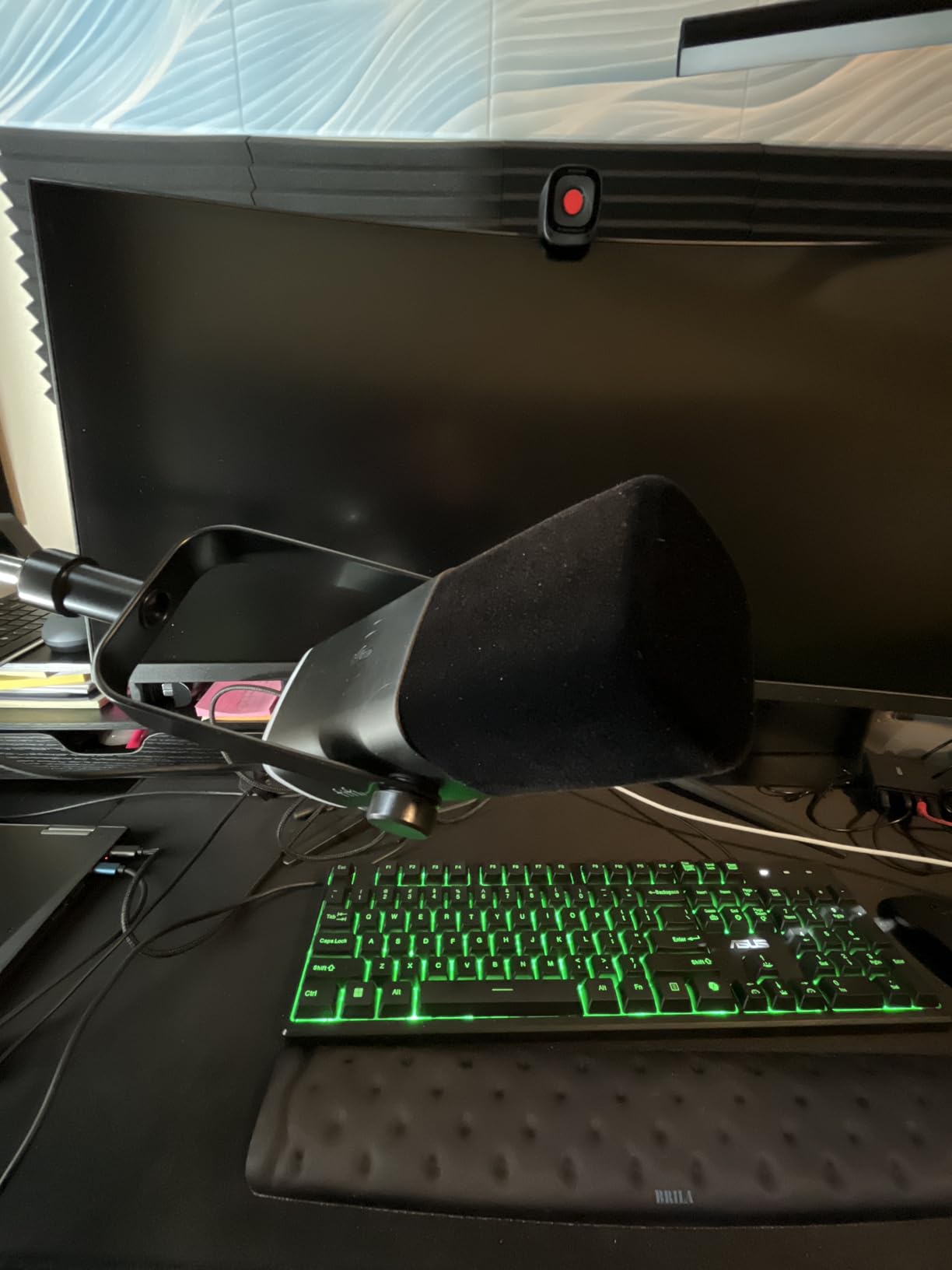 FIFINE XLR/USB Gaming Microphone Set, Dynamic PC Mic for Streaming Podcasting, Computer RGB Mic Kit with Boom Arm Stand, Mute Button, Headphones Jack, for Recording Vocal Voice-Over-AmpliGame AM8T - Customer Photo 1