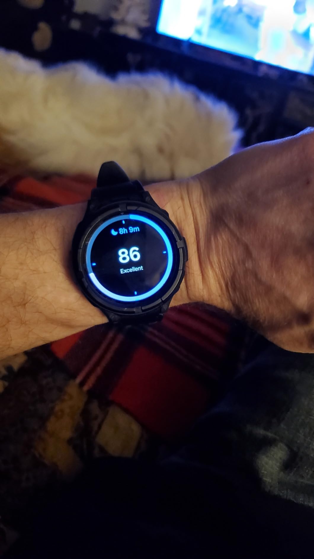 SAMSUNG Galaxy Watch 6 40mm LTE Smartwatch, Fitness Tracker, Personalized HR Zones, Advanced Sleep Coaching, Heart Monitor, BIA Sensor for Health Wellness Insights, Big Screen, US Version, Graphite Customer Review SAMSUNG Galaxy Watch 6 40mm LTE Smartwatch, Fitness Tracker, Personalized HR Zones, Advanced Sleep Coaching, Heart Monitor, BIA Sensor for Health Wellness Insights, Big Screen, US Version, Graphite - Customer Photo 1