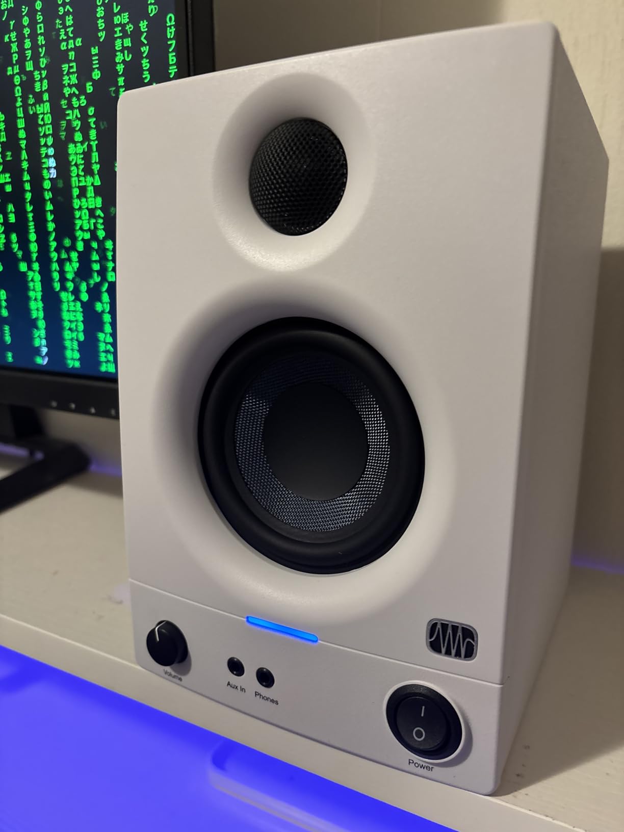 PreSonus Eris 3.5 Studio Monitors, Pair — Powered, Active Monitor Speakers for Near Field Music Production, Desktop Computer, Hi-Fi Audio - Customer Photo 1