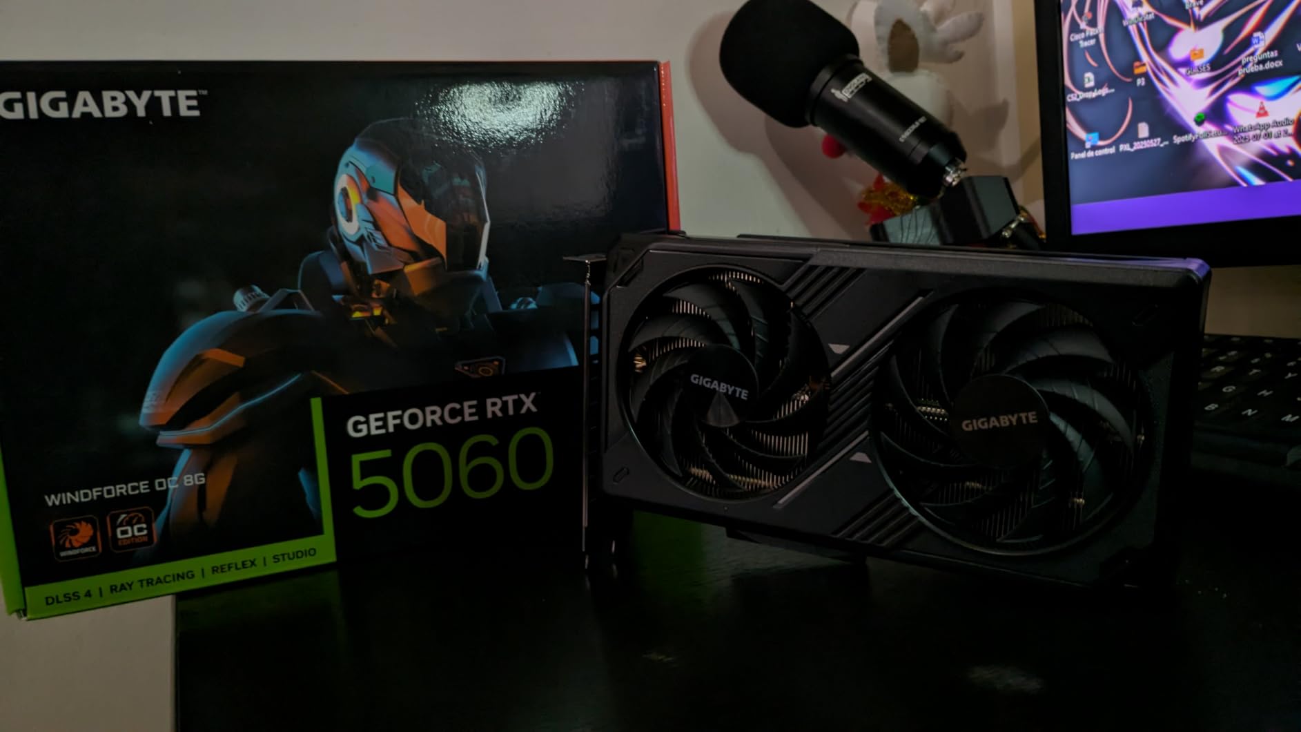 GIGABYTE GeForce RTX 4060 WINDFORCE OC 8G Graphics Card, 2X WINDFORCE Fans, 8GB 128-bit GDDR6, GV-N4060WF2OC-8GD Video Card - Customer Photo 5