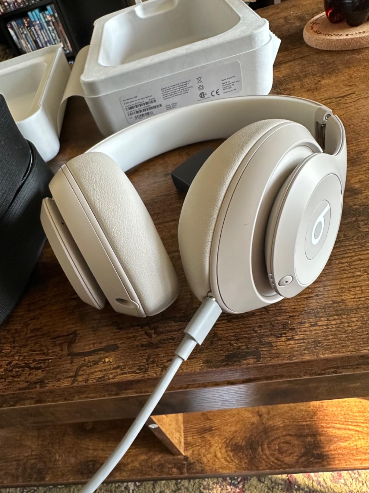 Beats Studio Pro - Wireless Bluetooth Noise Cancelling Headphones - Personalized Spatial Audio, USB-C Lossless Audio, Apple & Android Compatibility, Up to 40 Hours Battery Life - Sandstone Customer Review Beats Studio Pro - Wireless Bluetooth Noise Cancelling Headphones - Personalized Spatial Audio, USB-C Lossless Audio, Apple & Android Compatibility, Up to 40 Hours Battery Life - Sandstone - Customer Photo 1