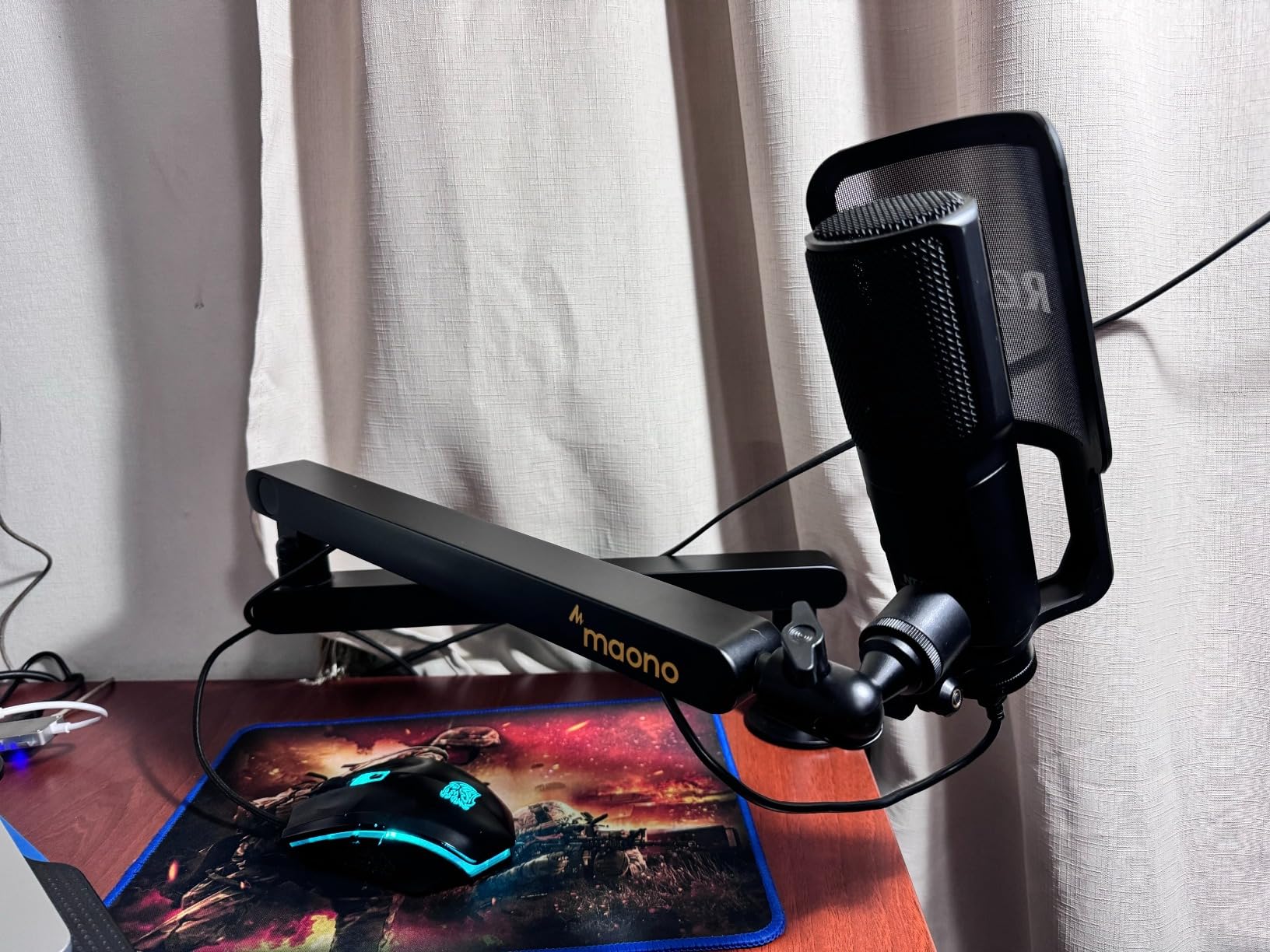 MAONO Microphone Boom Arm, Low Profile Mic Arm with Cable Management Channels, Desk Mount Clamp, Fully Adjustable, Heavy Duty Mic Stand for Podcast Studio Streaming (BA92 Black) Customer Review MAONO Microphone Boom Arm, Low Profile Mic Arm with Cable Management Channels, Desk Mount Clamp, Fully Adjustable, Heavy Duty Mic Stand for Podcast Studio Streaming (BA92 Black) - Customer Photo 5