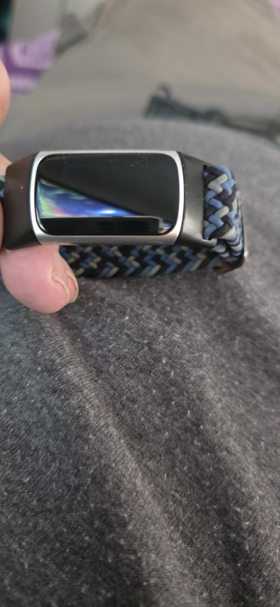 Fitbit Charge 6 Fitness Tracker with Google apps, Heart Rate on Exercise Equipment, 6-Months Premium Membership Included, GPS, Health Tools and More, Obsidian/Black, One Size (S & L Bands Included) - Customer Photo 5