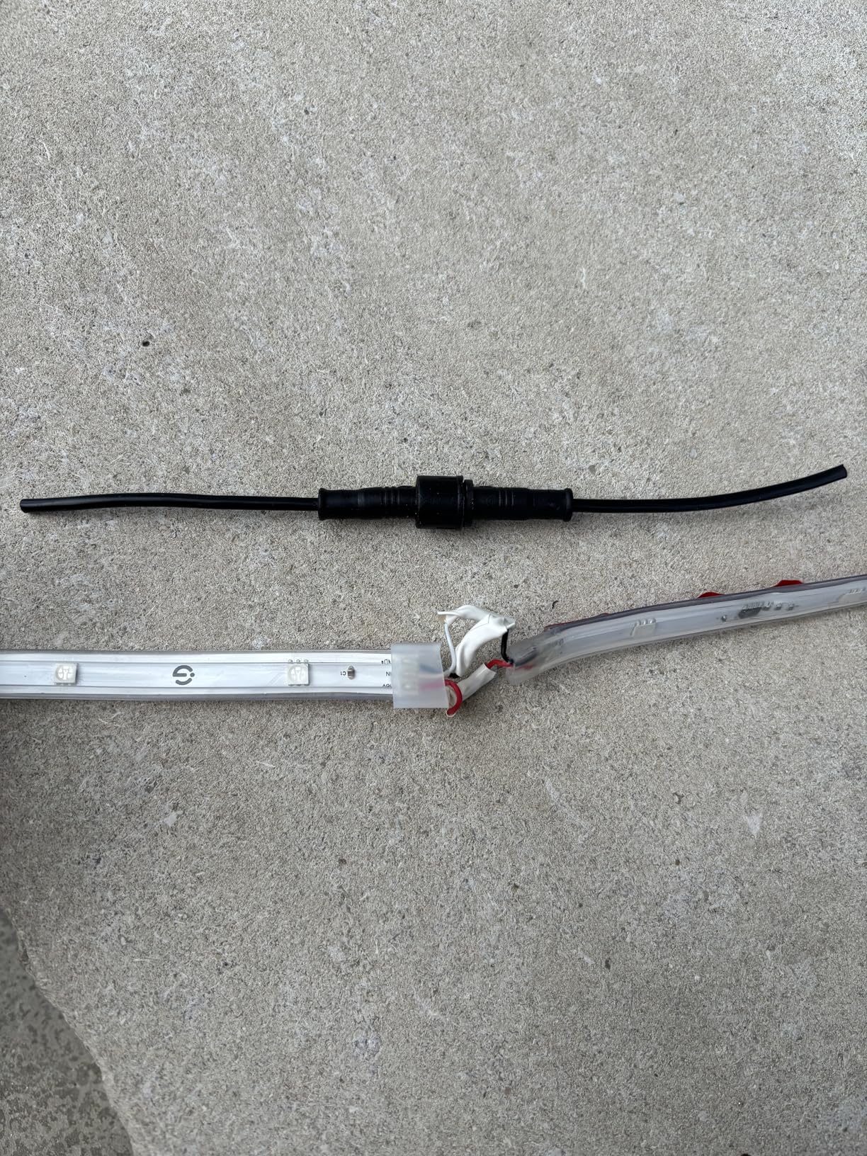 Govee Outdoor LED Strip Lights, 98.4ft Smart Outdoor Lights Work with Alexa and Google Assistant, App Control, IP65 Waterproof, RGBIC Lights for Patio, Eave, Party Decorations - Customer Photo 1