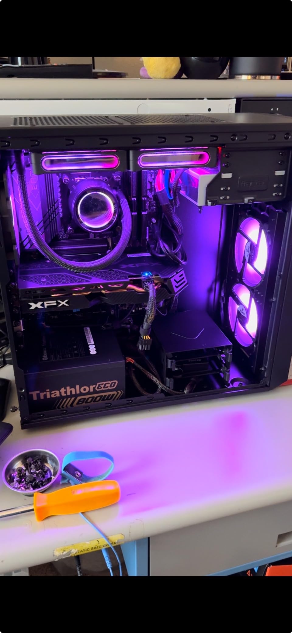 Intel® Core™ i7-14700KF New Gaming Desktop Processor 20 cores (8 P-cores + 12 E-cores) - Unlocked - Customer Photo 1